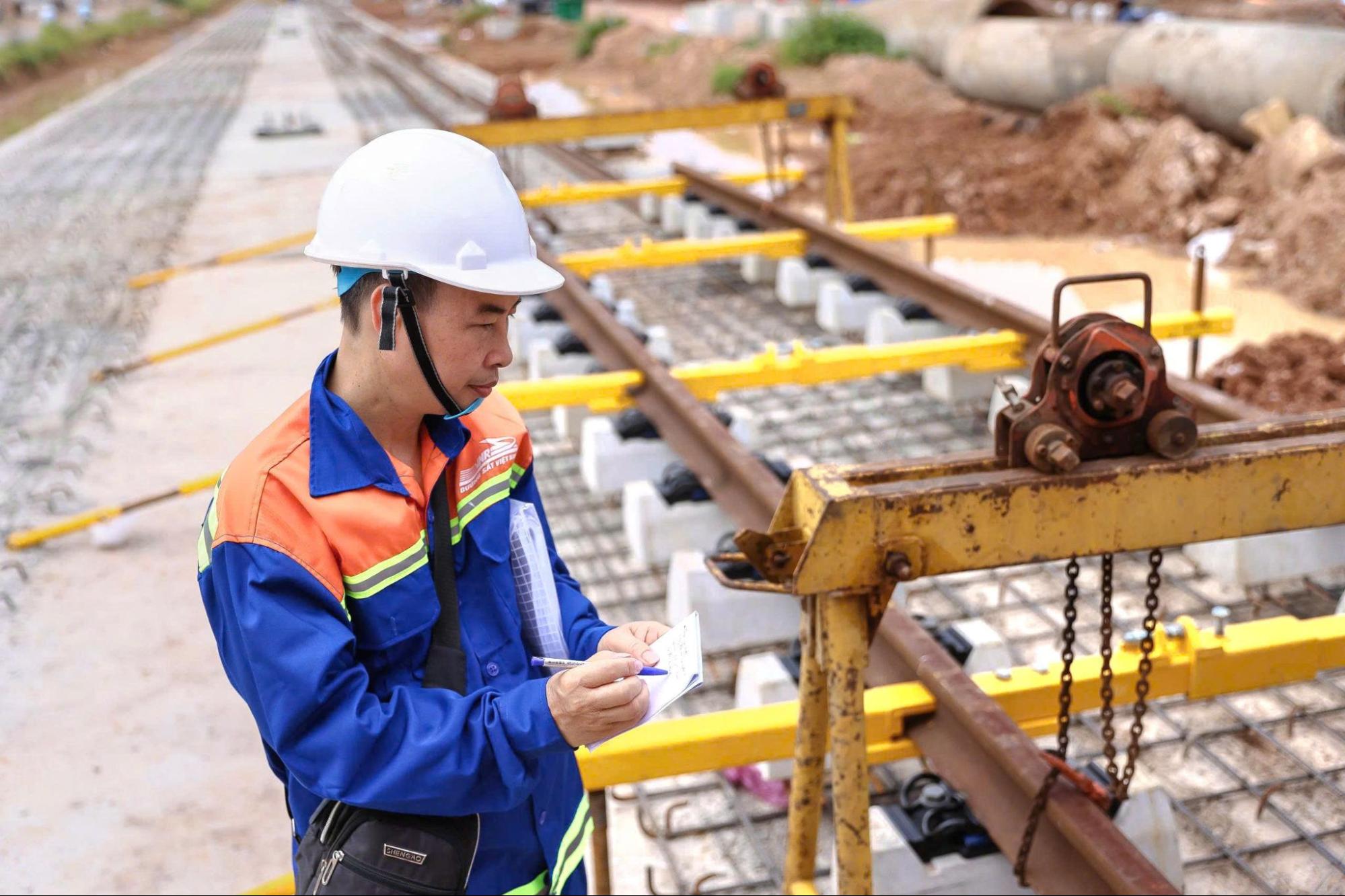 Xây tuyến đường sắt nhẹ trên đảo Phú Quốc là một nỗ lực phi thường- Ảnh 3.