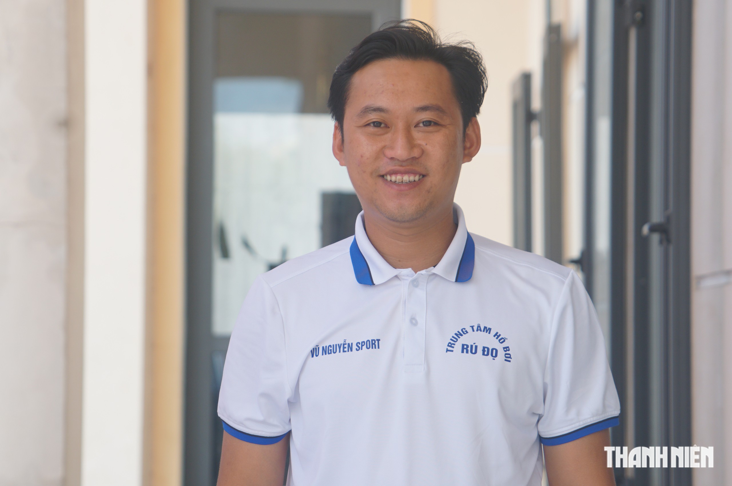 Trưởng thôn lội ruộng 26 tuổi có băng đại học tự động hóa ở Hà Tĩnh- Ảnh 1.