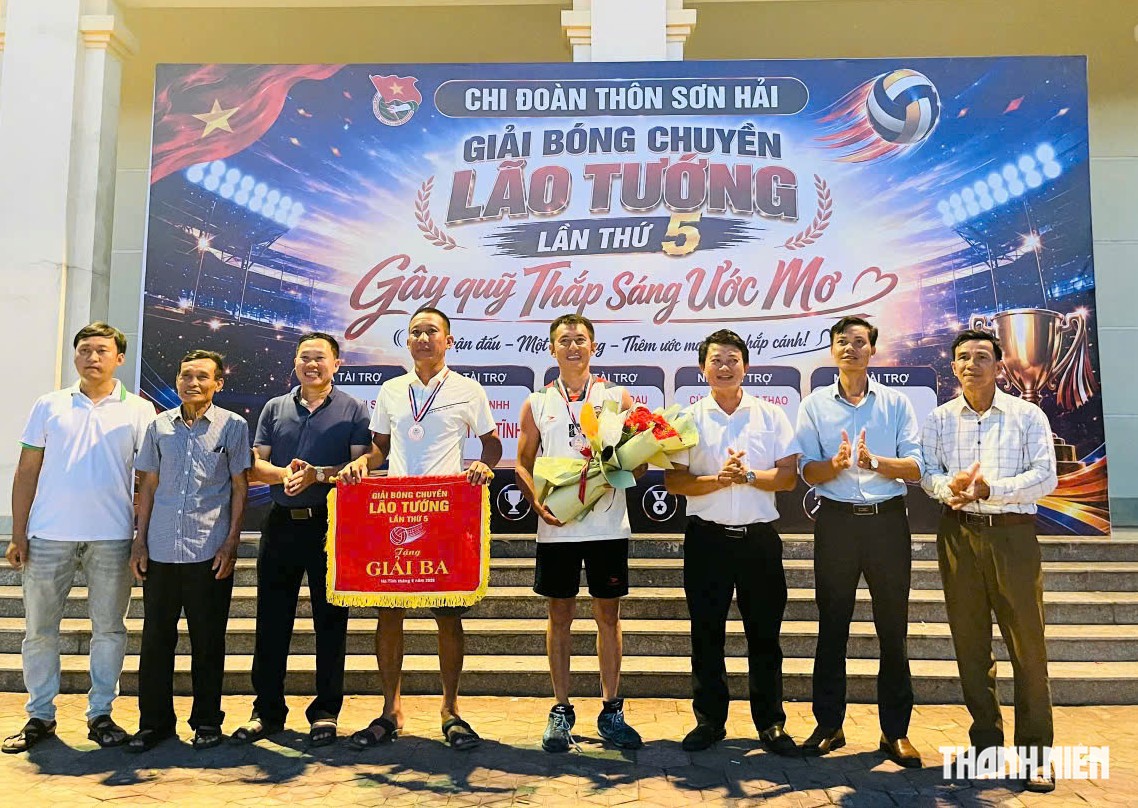 Trưởng thôn lội ruộng 26 tuổi có băng đại học tự động hóa ở Hà Tĩnh- Ảnh 6.