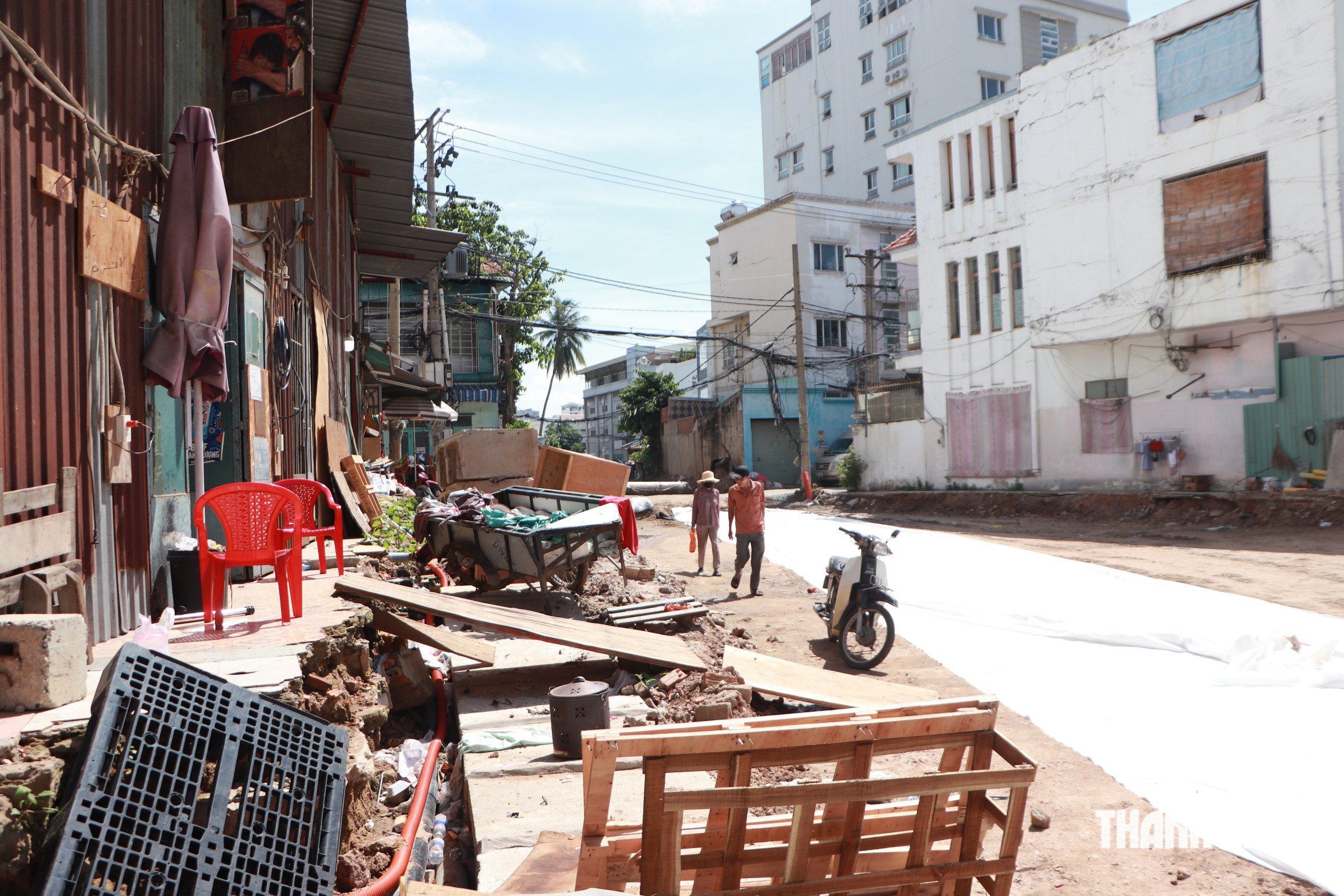Bất ngờ diện mạo k&ecirc;nh &ocirc; nhiễm ngay cửa ng&otilde; s&acirc;n bay T&acirc;n Sơn Nhất - Ảnh 1.