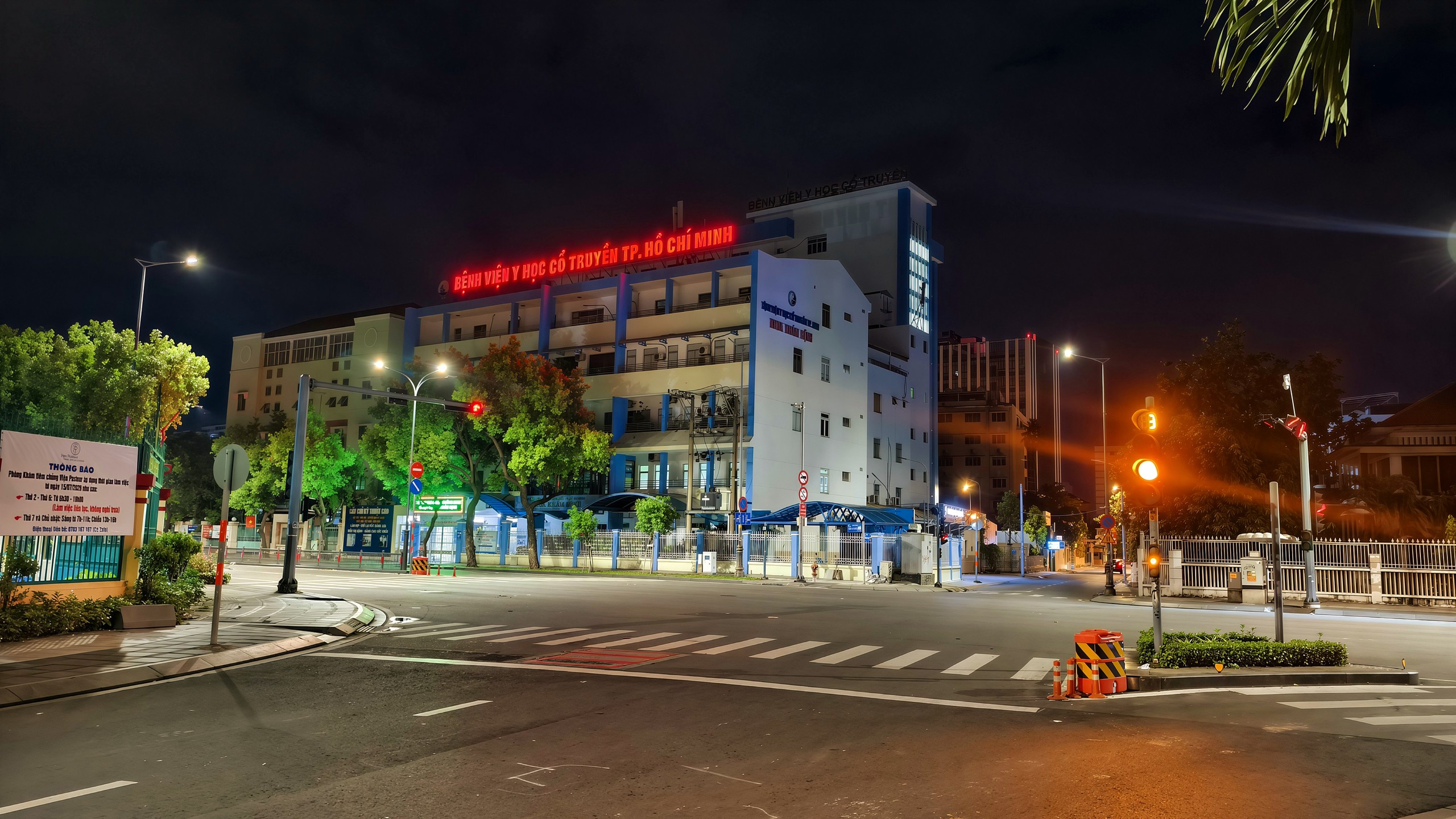 Những người h&ugrave;ng thầm lặng - Ảnh 1.