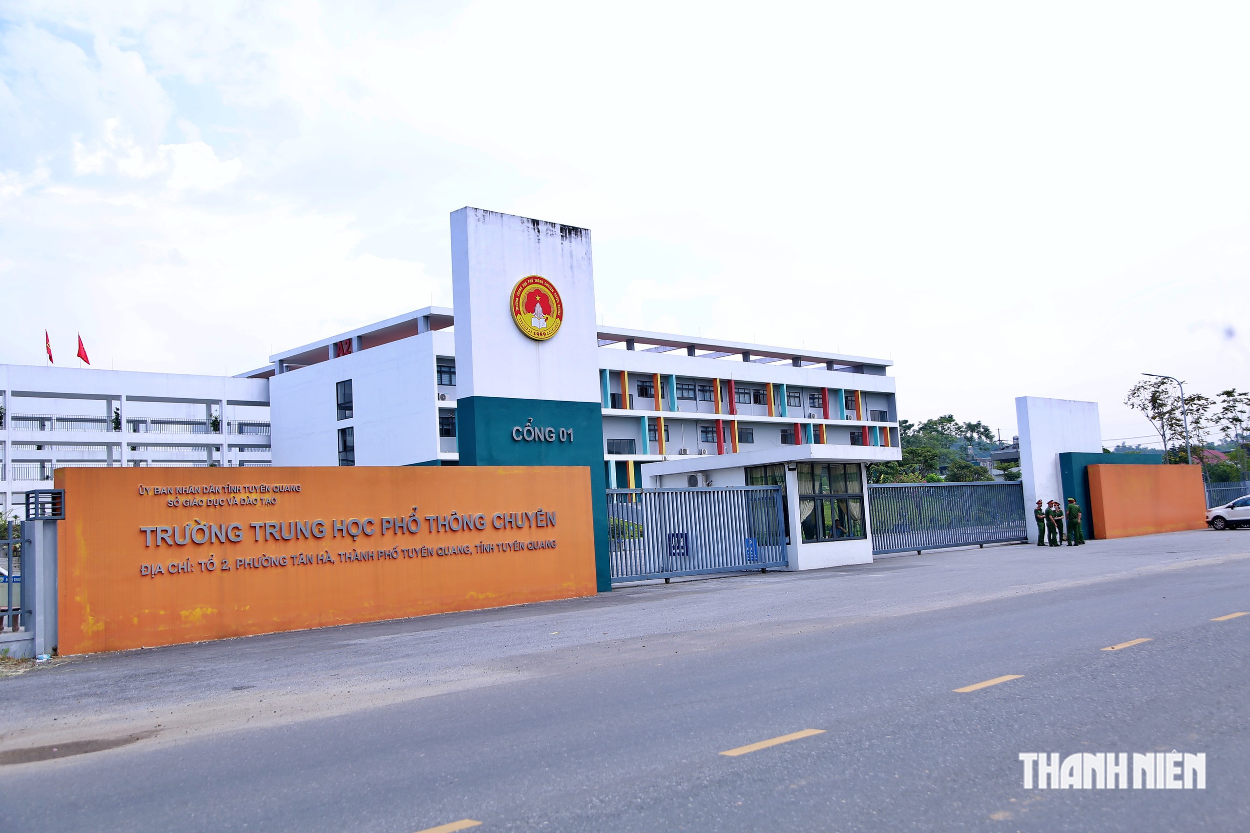 An ninh thắt chặt tại kỳ thi lần 2 của Tuyên Quang- Ảnh 1.
