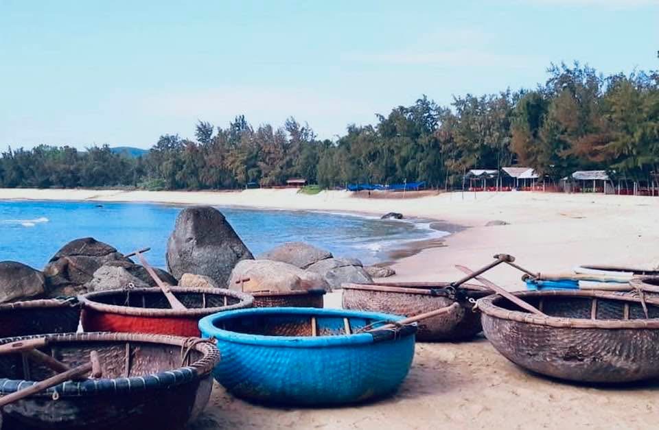 Ch&acirc;u Me: Biển đẹp, hải sản tươi, lại c&oacute; &lsquo;mắm vua&rsquo; - Ảnh 4.