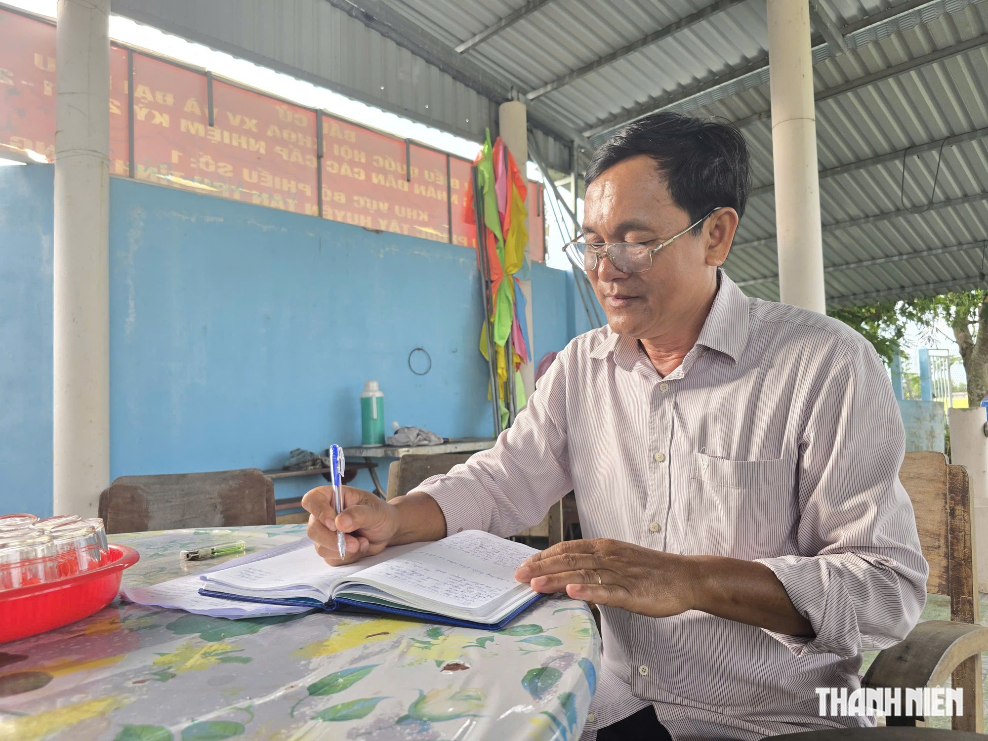 Trưởng thôn hành động: Gần 20 năm gỡ rối chuyện xóm giềng - Ảnh 1.