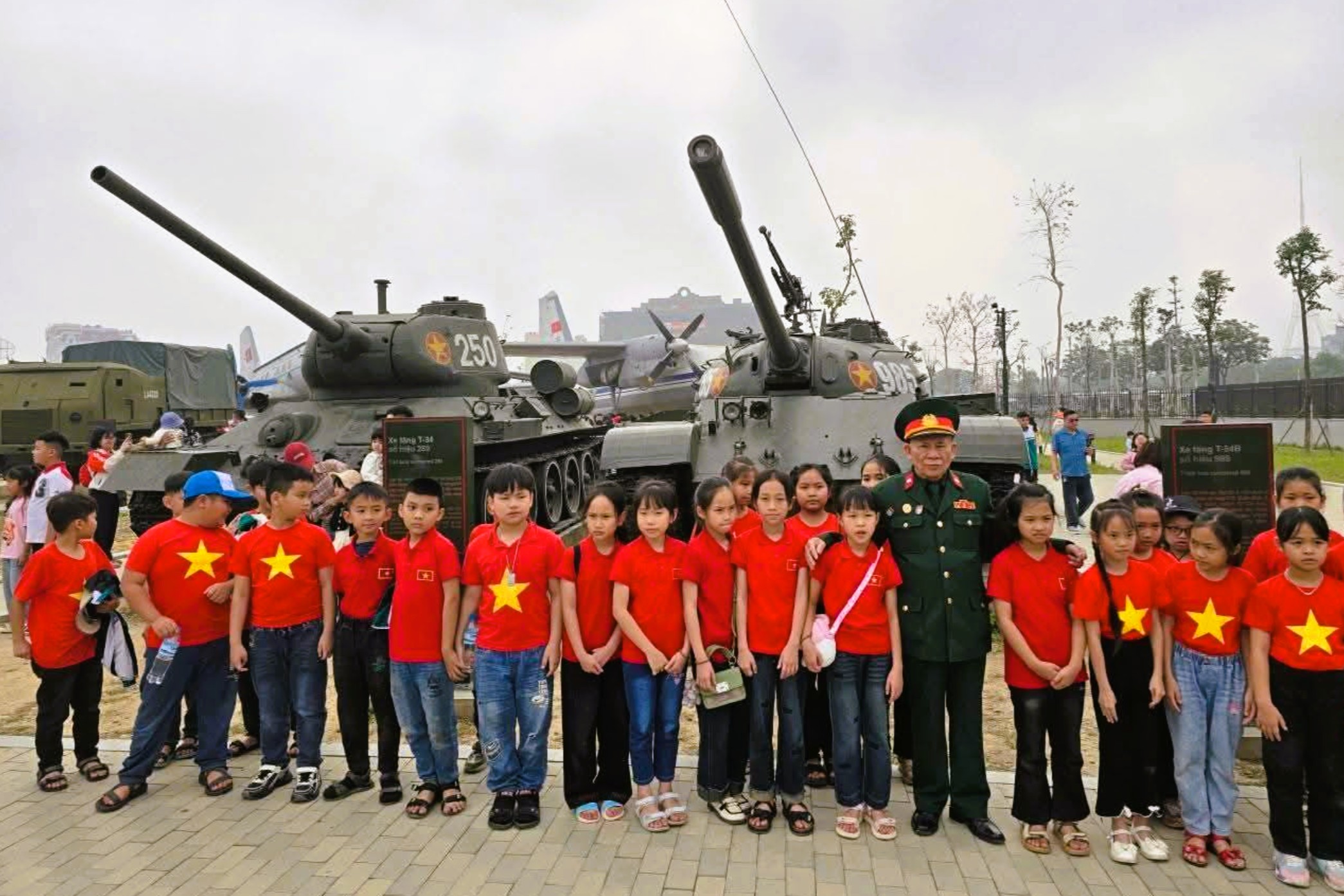 Xe tăng T-34 và những 'biến thể đặc biệt' ở Việt Nam- Ảnh 8.