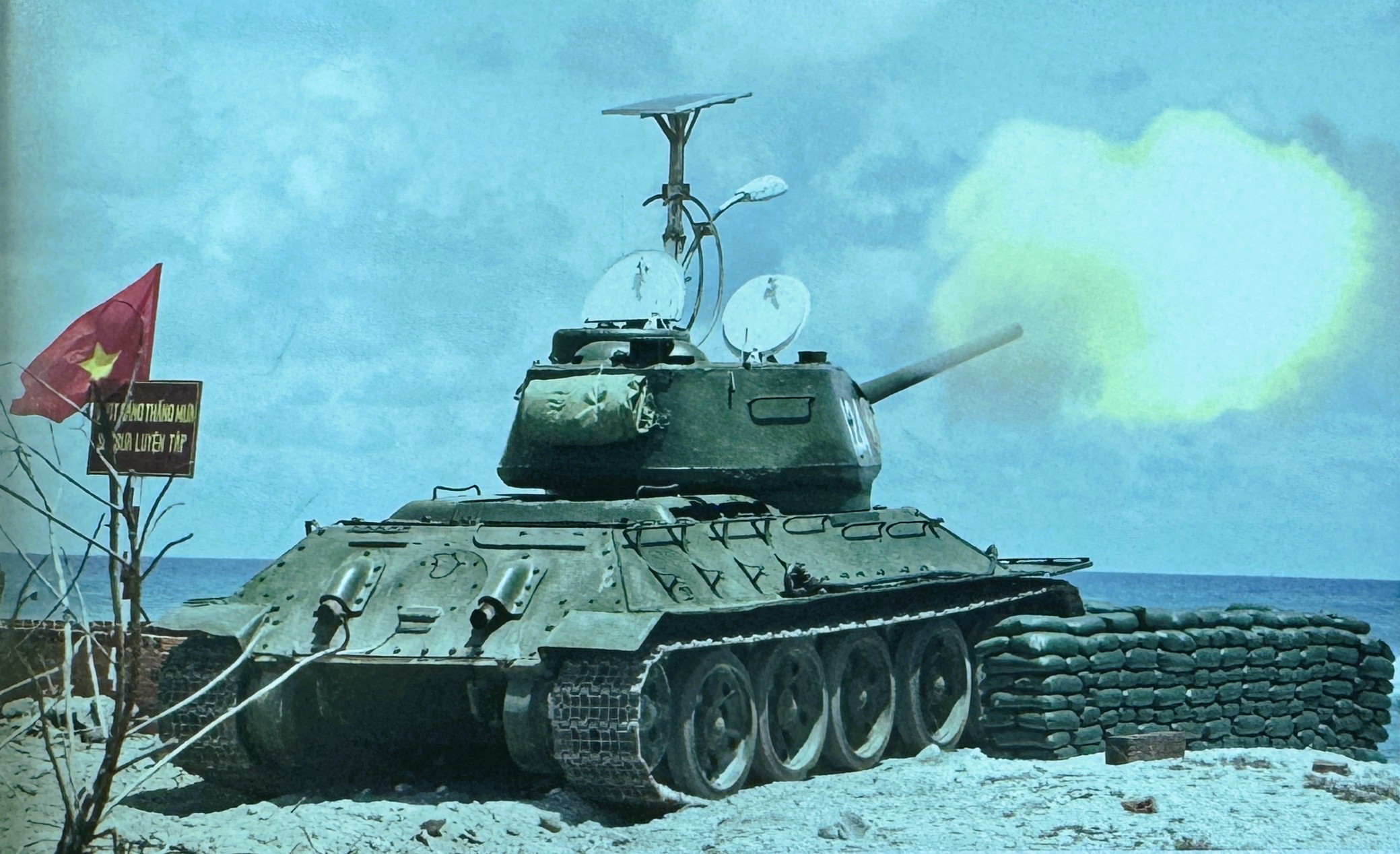 Xe tăng T-34 bảo vệ chủ quyền biển đảo- Ảnh 3.