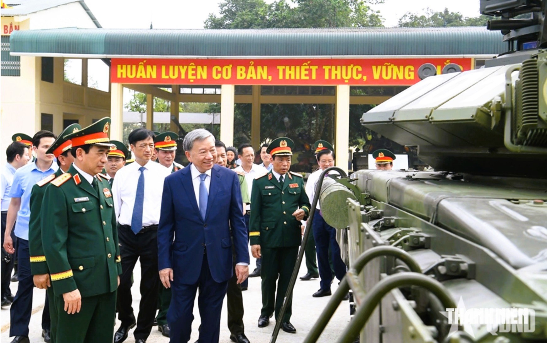 Xe tăng T-34 'cũ người mới ta'- Ảnh 6.