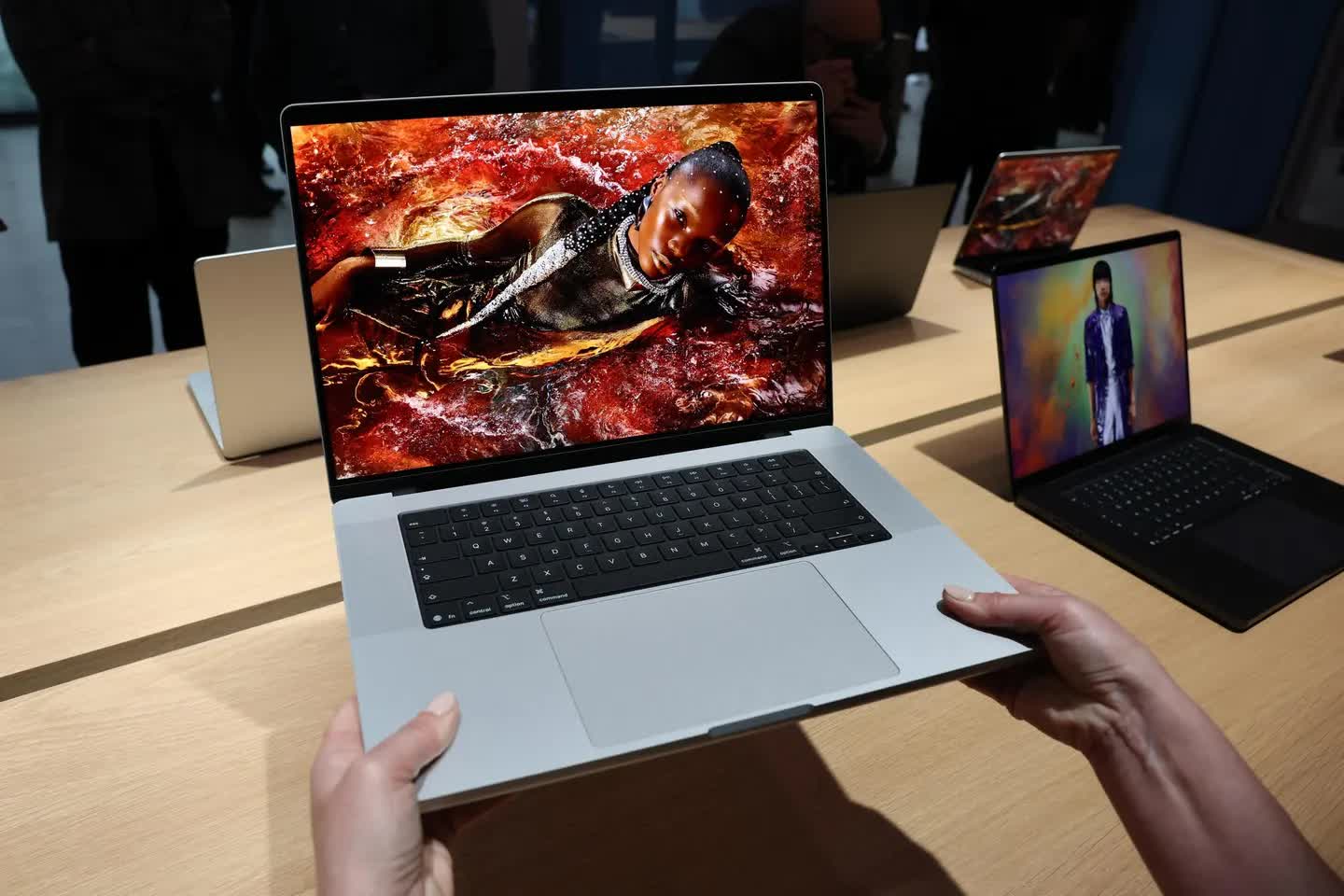 Thương hiệu laptop nào bền và ít lỗi nhất? - Ảnh 1.