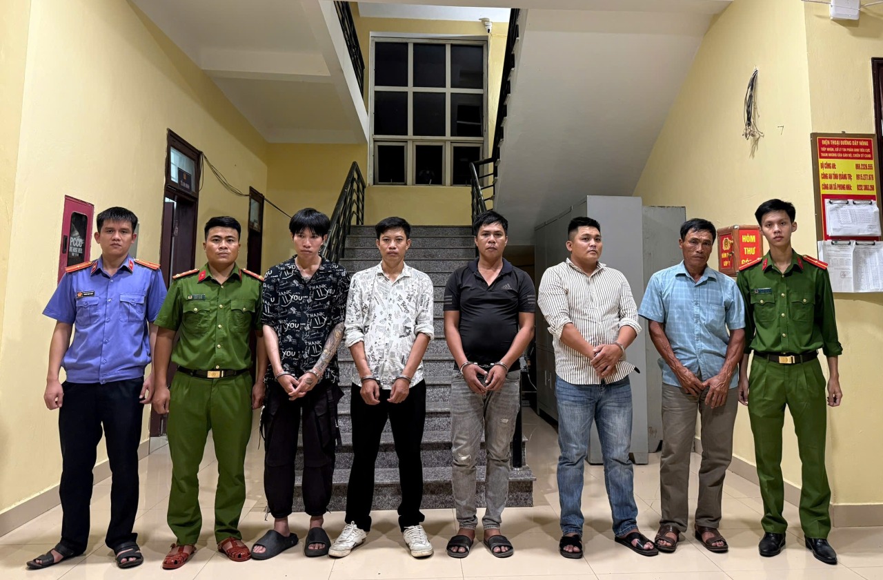 Khởi tố 5 bị can vì xô xát nhau khi đi câu cá- Ảnh 1.