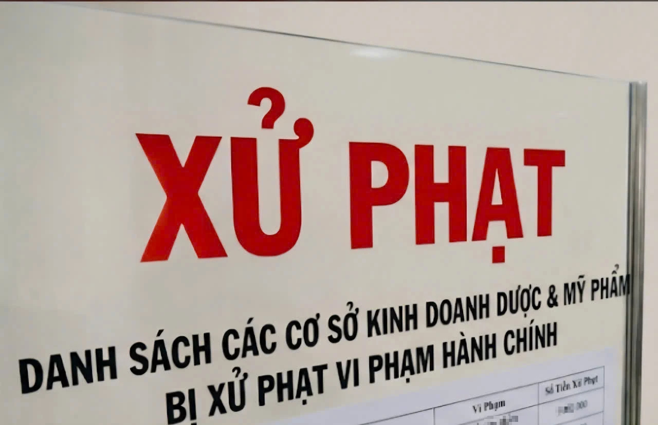 Xử phạt hàng loạt nhà thuốc, công ty mỹ phẩm tại TP.HCM - Ảnh 1.