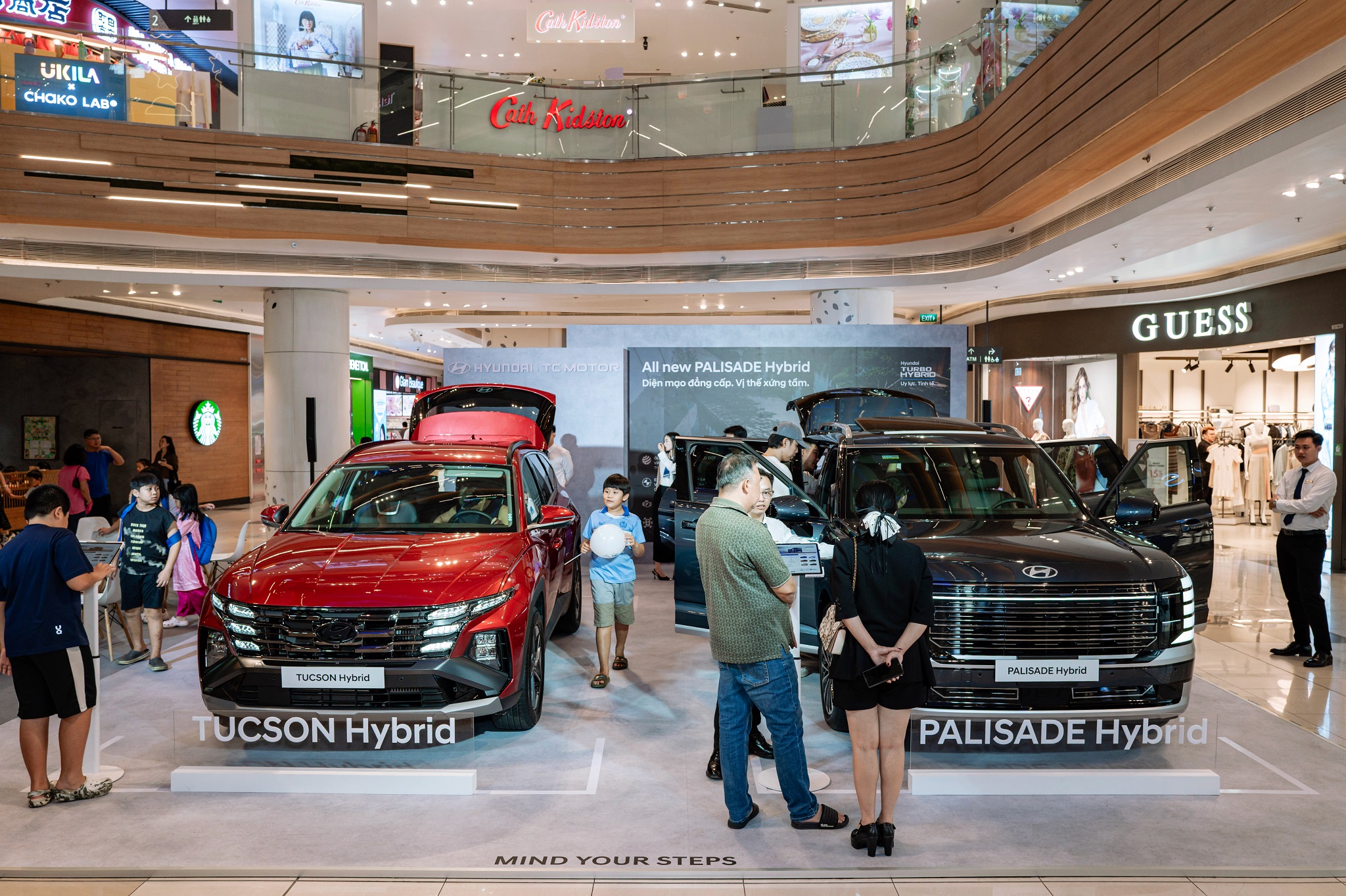 Từ Tucson đến Palisade, Hyundai đang ‘phủ sóng’ SUV hybrid tại Việt Nam Từ Tucson đến Palisade, Hyundai đang ‘phủ sóng’ SUV hybrid tại Việt Nam- Ảnh 2.