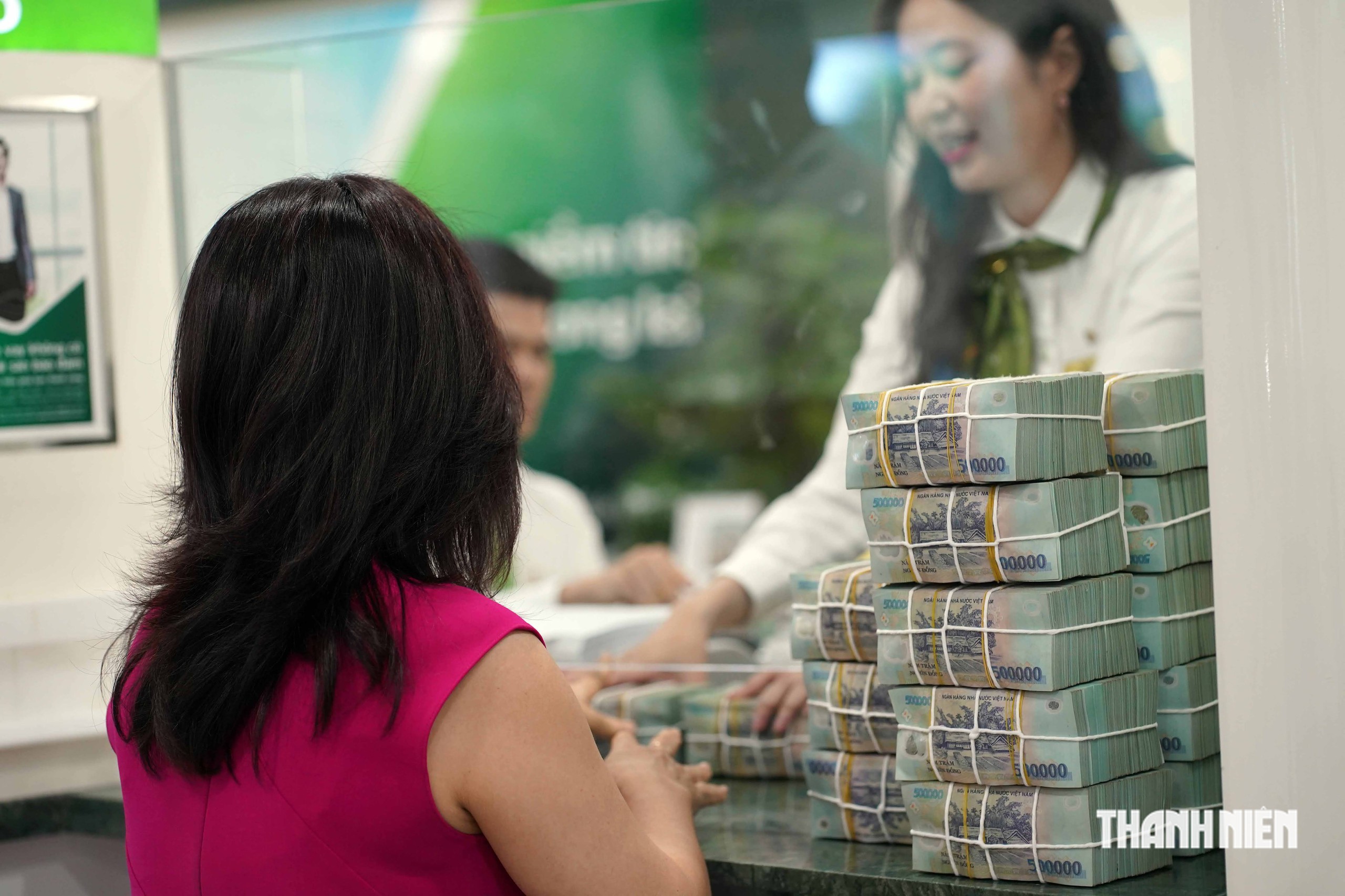 Lãi suất hạ nhiệt- Ảnh 1.