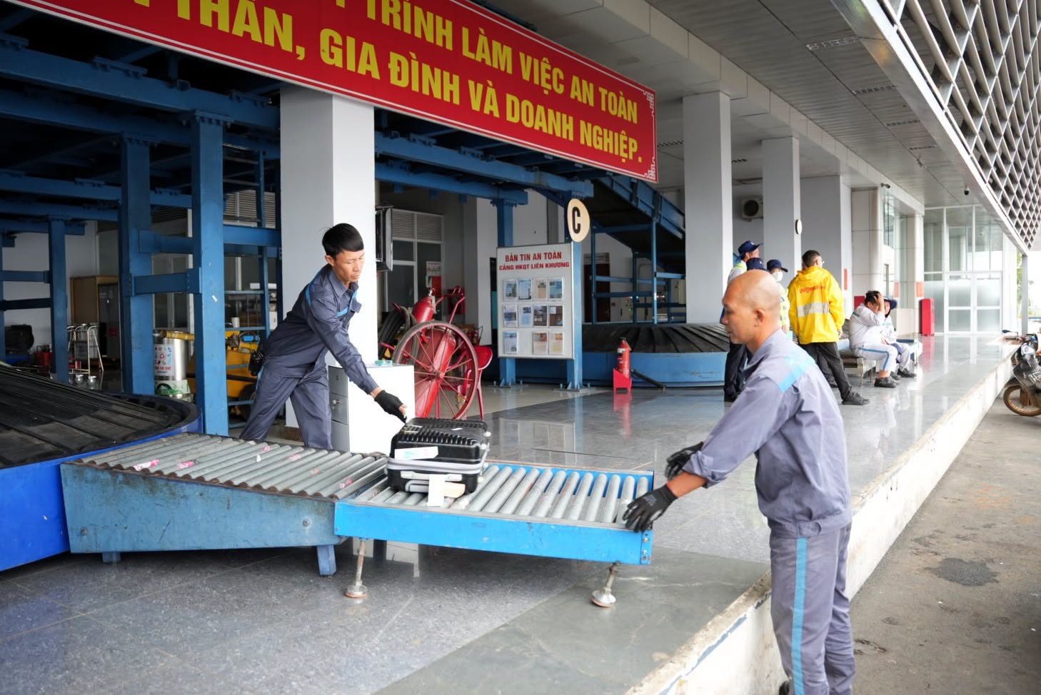 Đếm ngược tới giờ sân bay Liên Khương tái xuất - Ảnh 6.