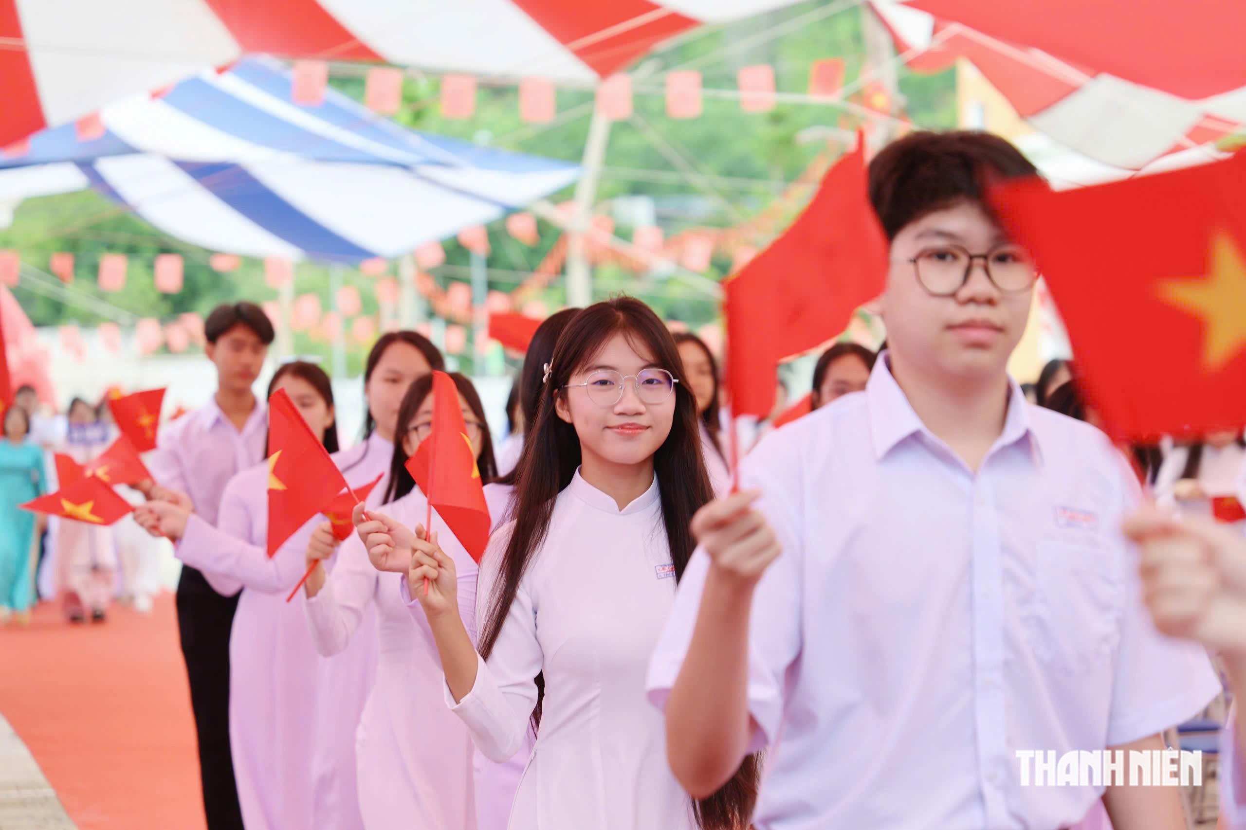 Khánh Hòa điều chỉnh thời gian tựu trường một số khối lớp- Ảnh 1.