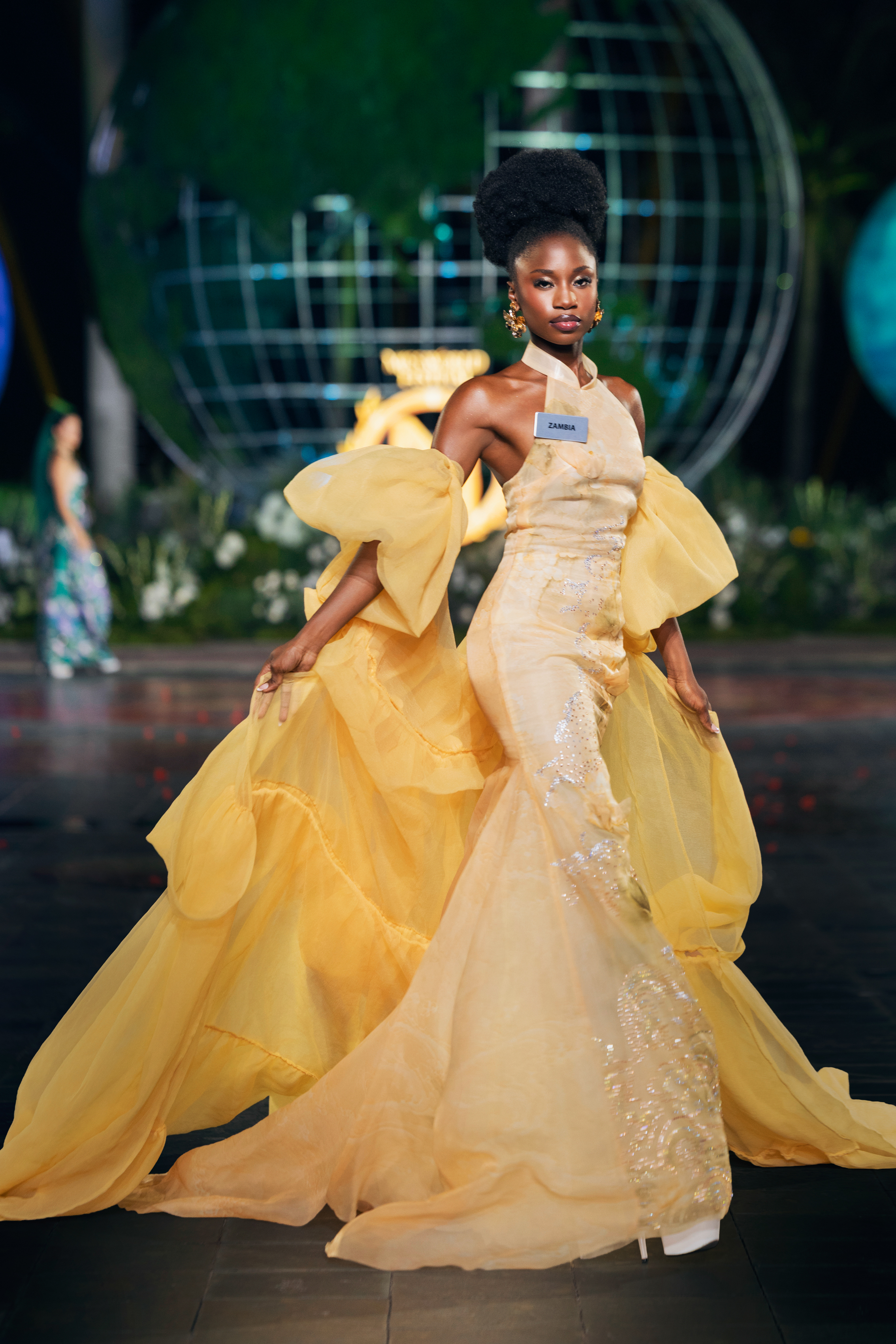 Bảo Ngọc thể hiện ra sao trong phần thi Top Model tại Hoa hậu Thế giới? - Ảnh 4.