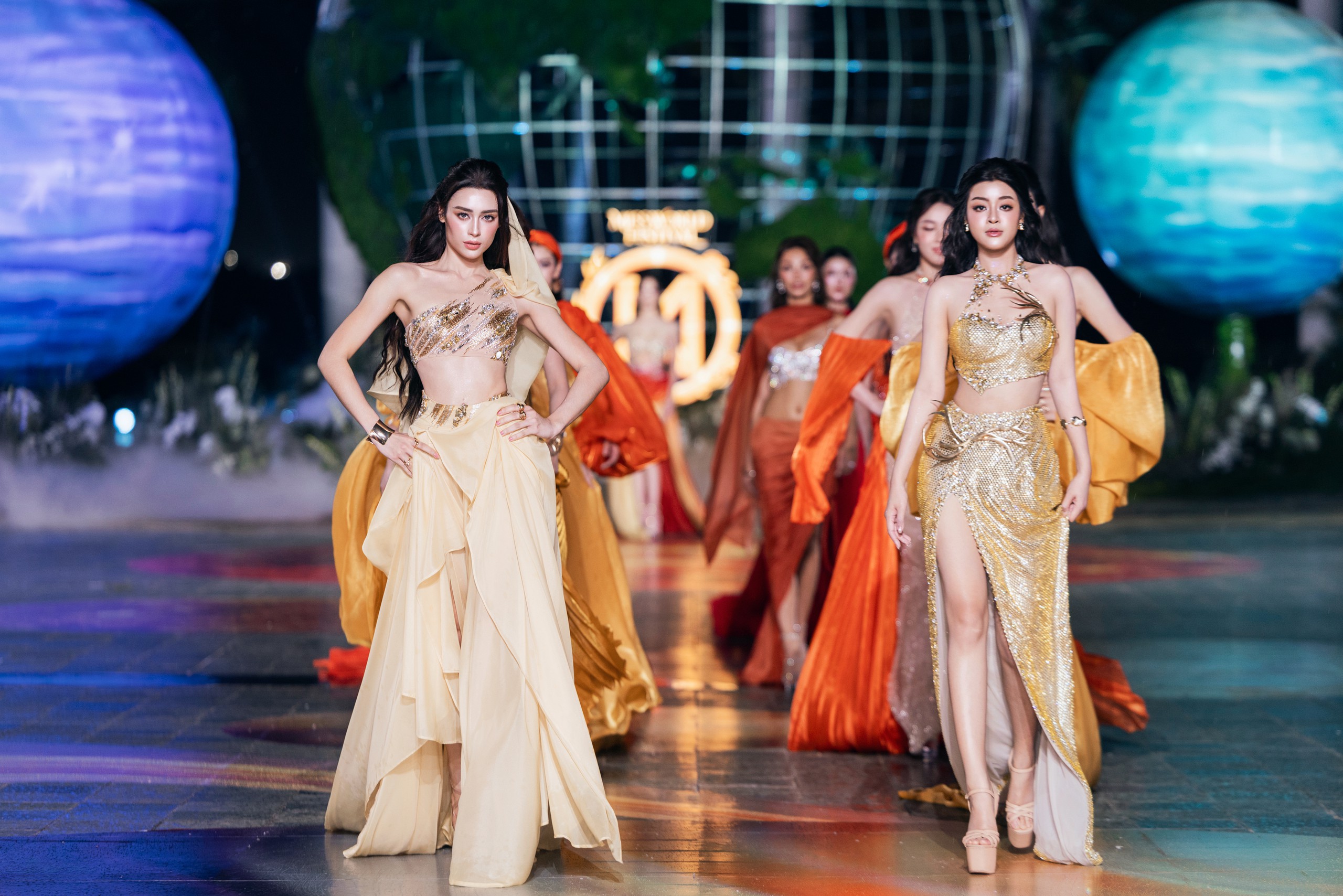 111 thí sinh Miss World trình diễn thời trang ở Đồ Sơn - Ảnh 6.