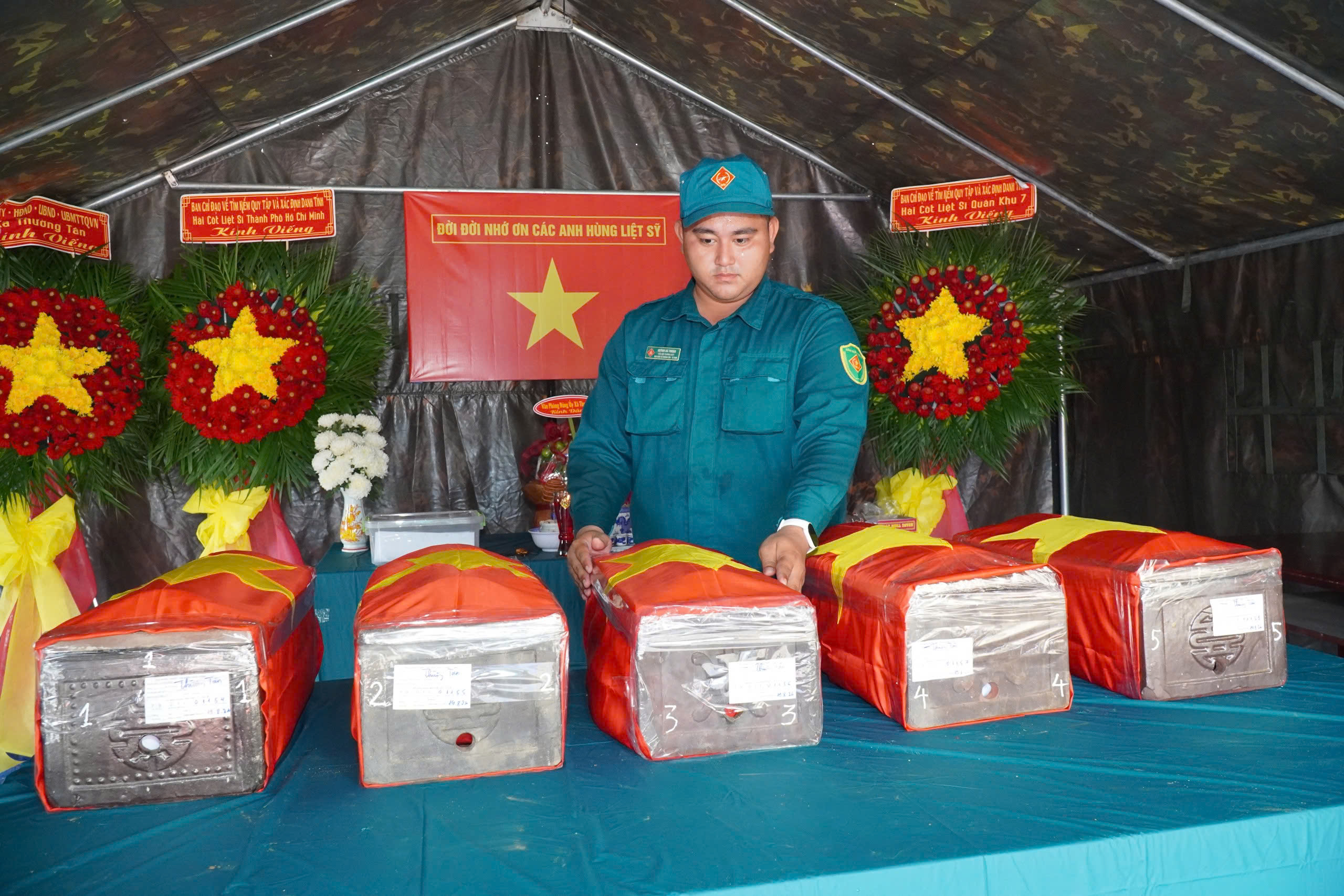 Hoàn tất quy tập hài cốt liệt sĩ ở xãThường Tân,tiếp tục tìm ở Lê Thị Riêng - Ảnh 1.
