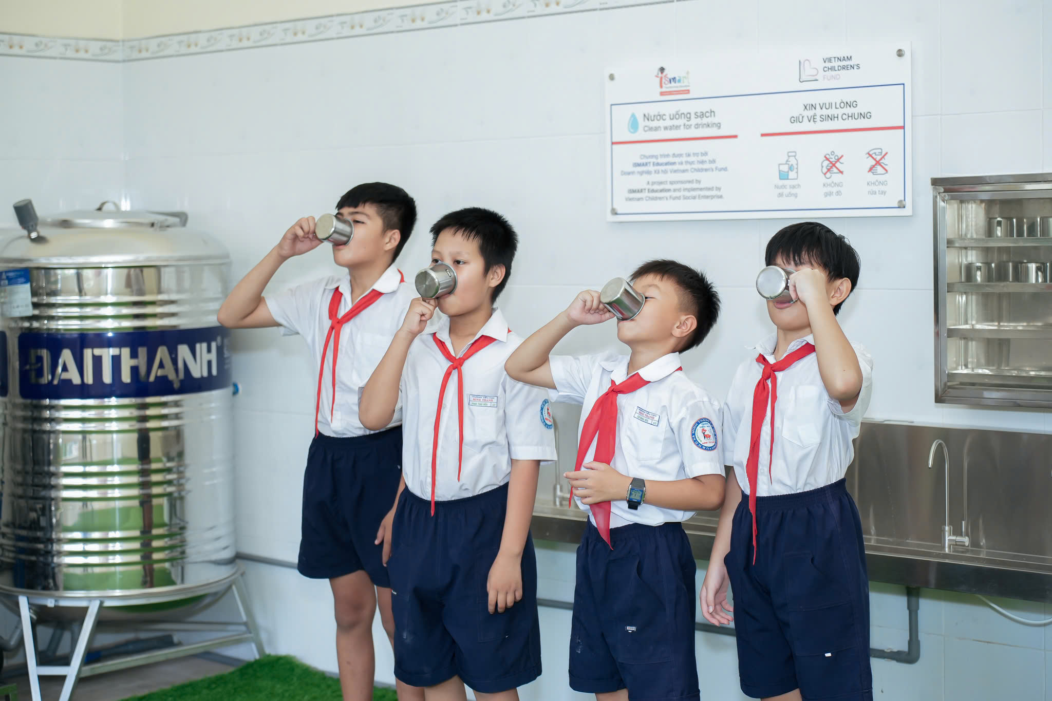  Hơn 700 học sinh - Ảnh 1.