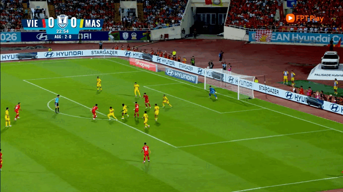 Pha cản phá kép của Lê Giang Patrik lọt tốp cứu thua ngoạn mục nhất bán kết ASEAN Cup 2026- Ảnh 3.