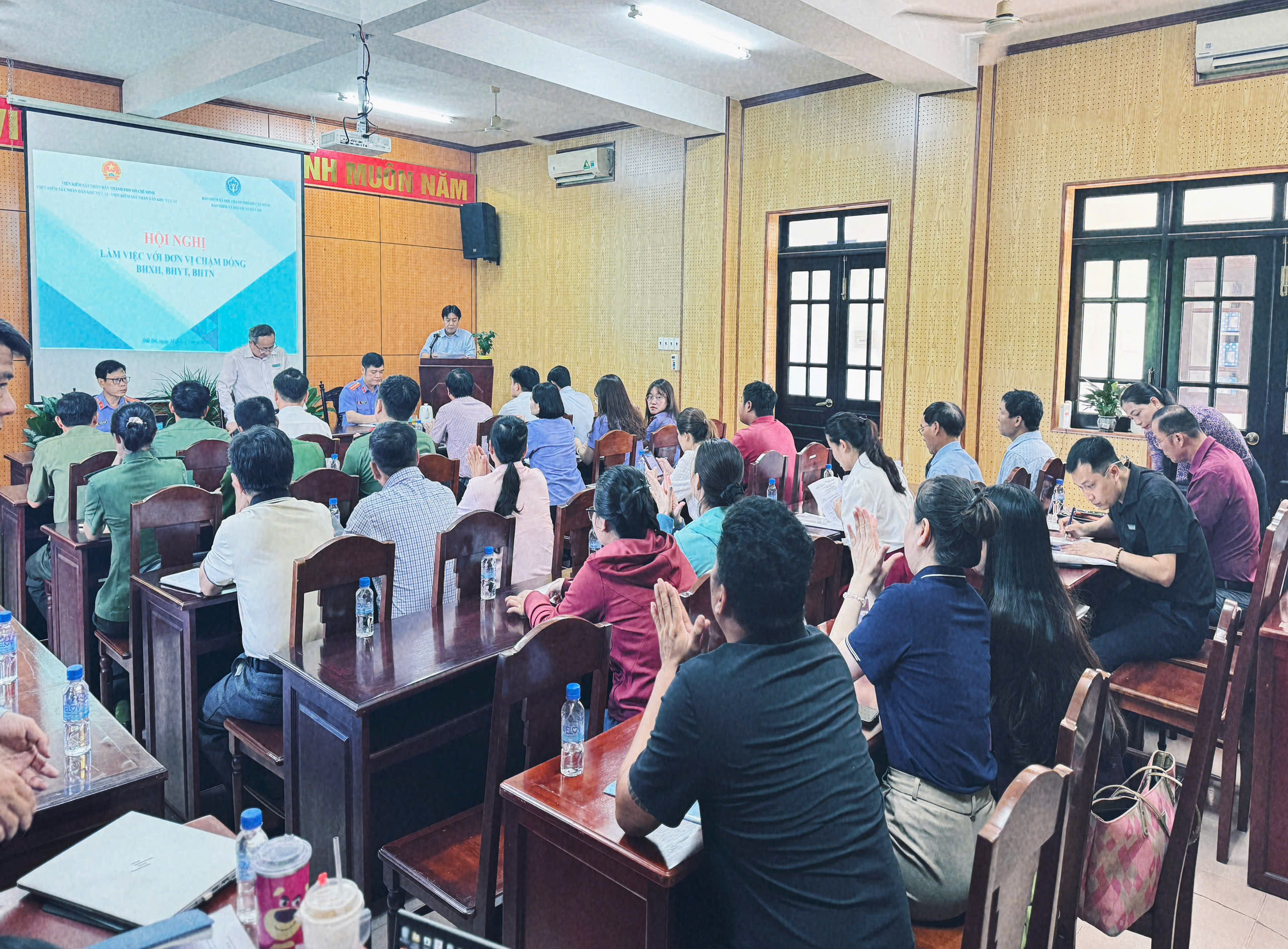 100 doanh nghiệp ở TP.HCM còn hoạt động nợ BHXH hơn 600 tỉ đồng- Ảnh 2.