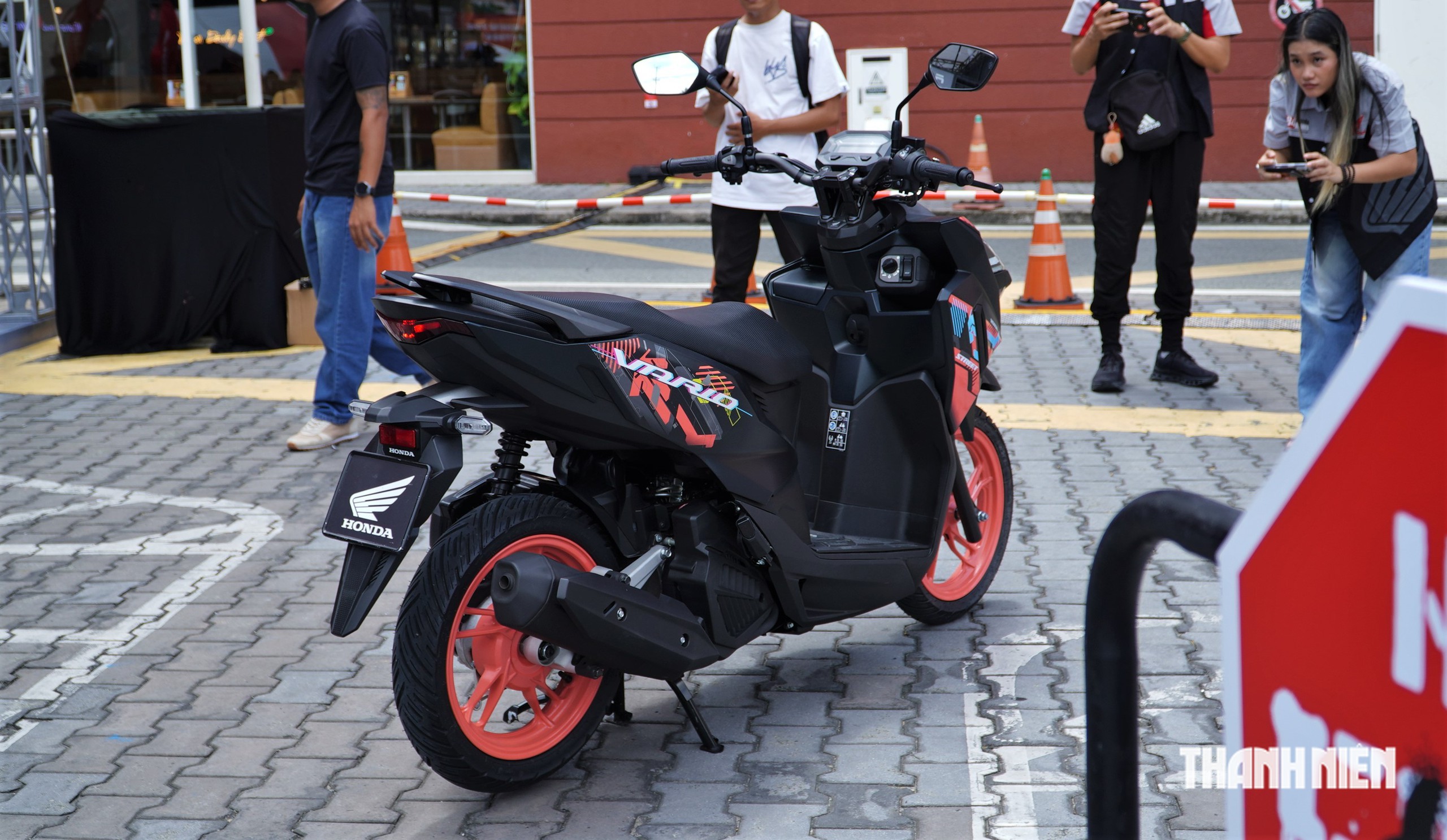 Honda Vario 125 mới giá từ 42,7 triệu đồng - Ảnh 4.