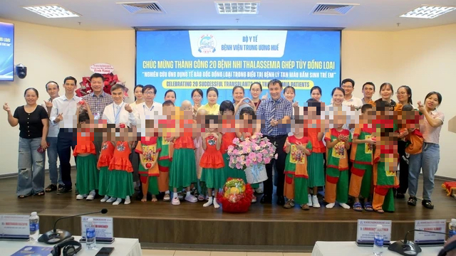 Chuyên gia quốc tế ghi nhận thành công ghép tế bào gốc chữa ung thư ở Huế- Ảnh 1.