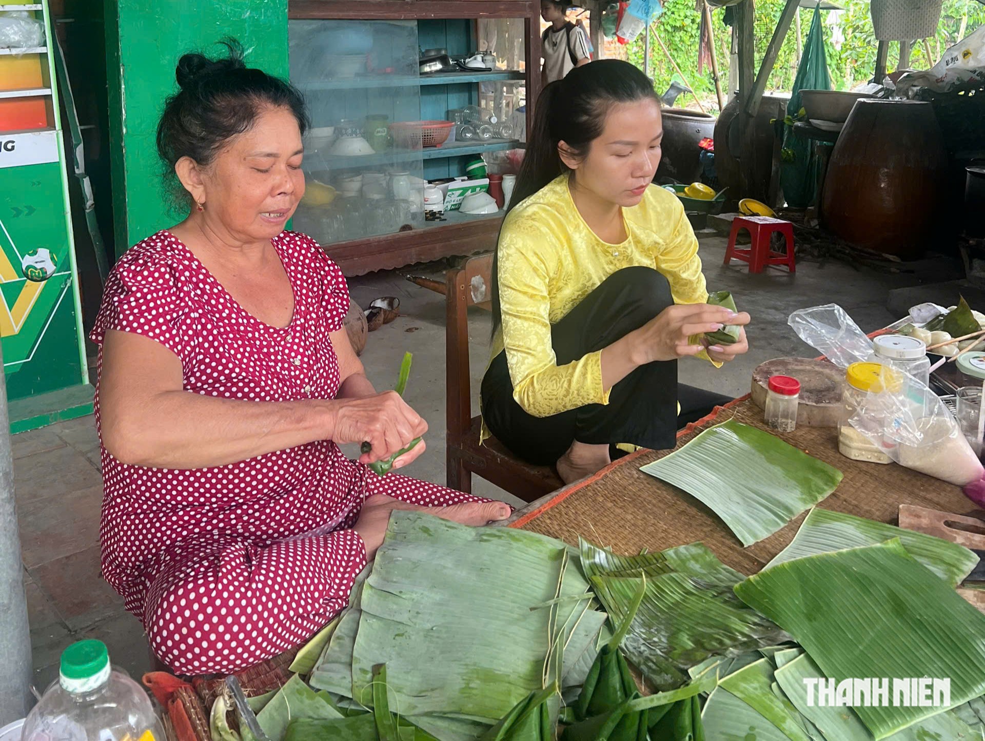 Vì sao bánh ít cái có 'râu', cái không có 'râu' ? - Ảnh 5.