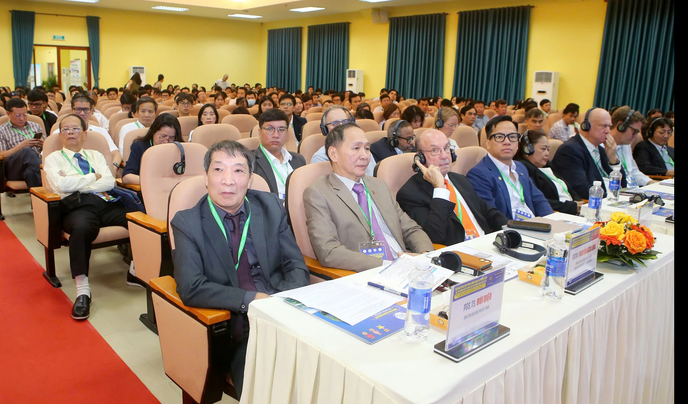 Chìa khóa của điều trị ung thư vẫn là sàng lọc phát hiện sớm- Ảnh 2.