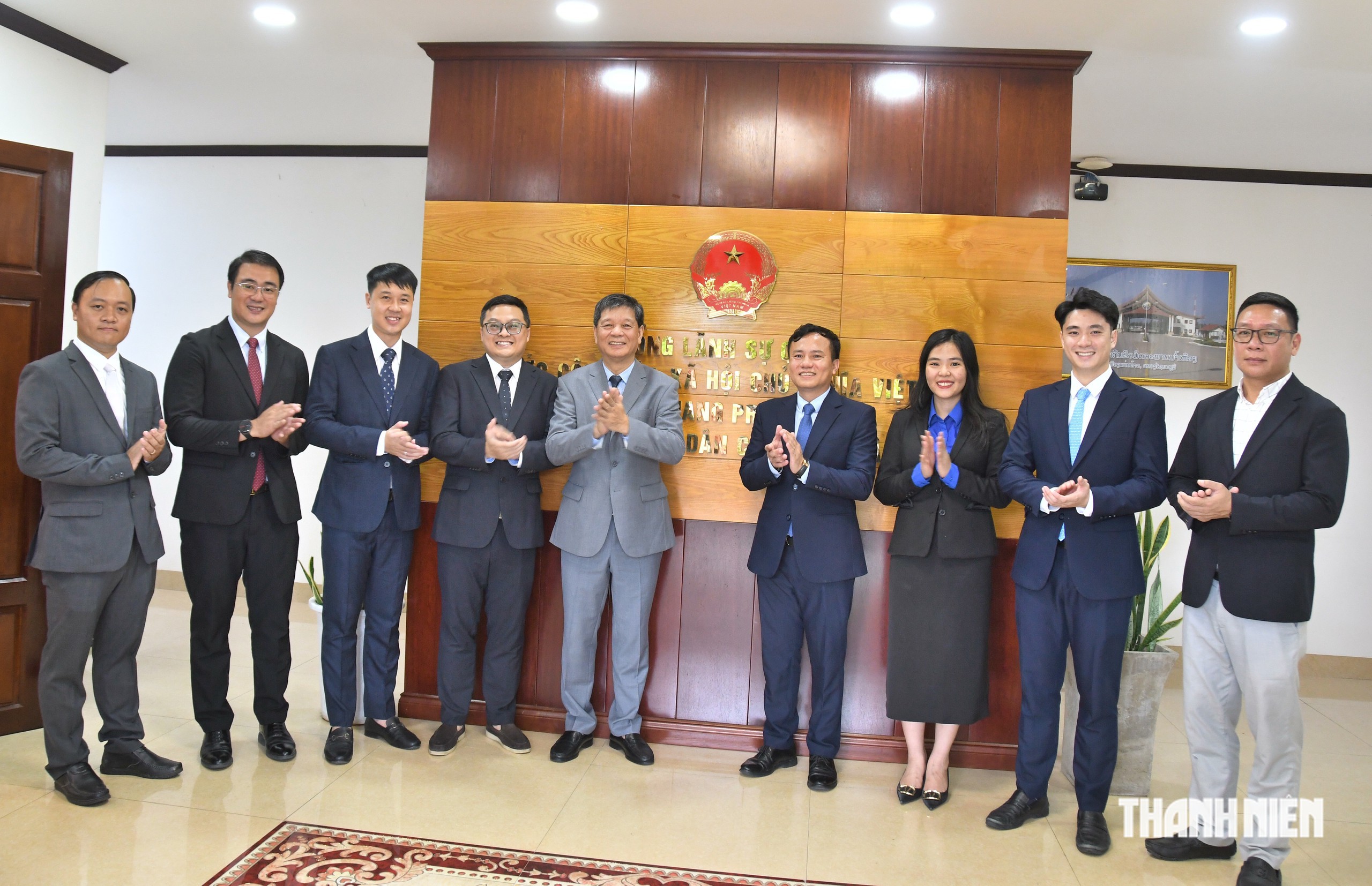 Hoạt động đầu tiên của đoàn Hành trình ‘Tôi yêu Tổ quốc tôi’ tại Lào - Ảnh 9.
