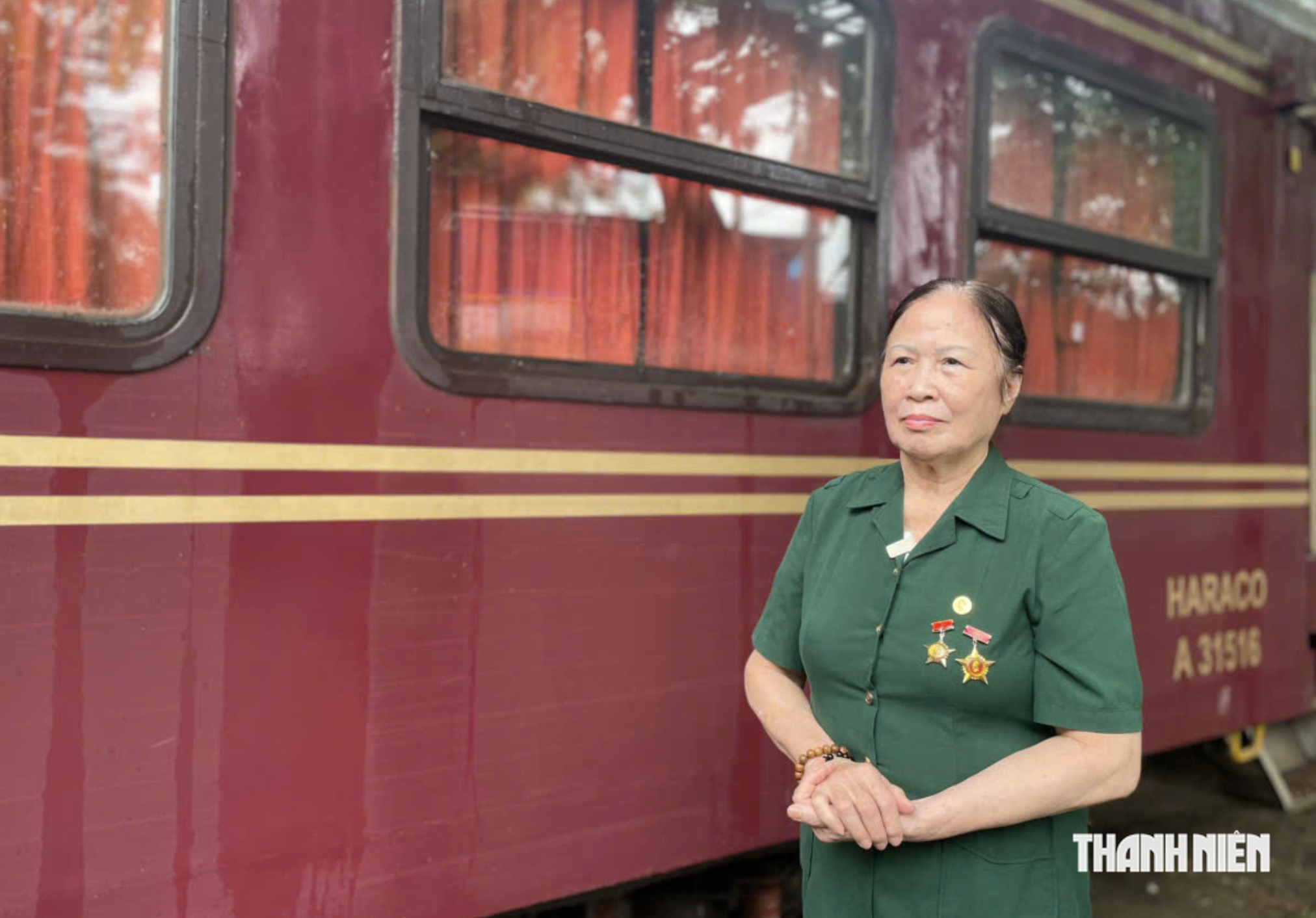 Những người 'giữ lửa' đường sắt giữa bom đạn đến thời bình - Ảnh 1.