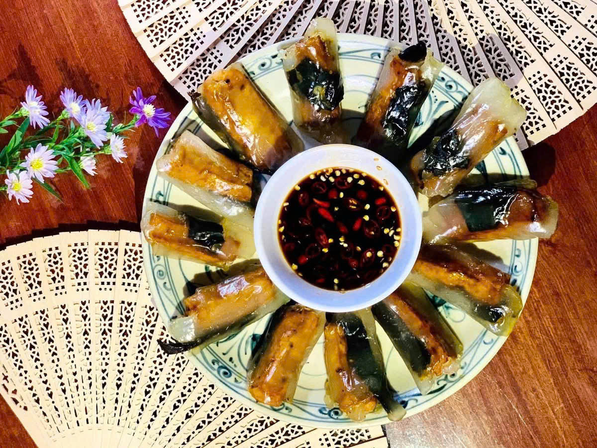 Chỉ từ 20.000 - 30.000 đồng cho một phần chay ở vùng đất Quảng Trị anh hùng - Ảnh 3.