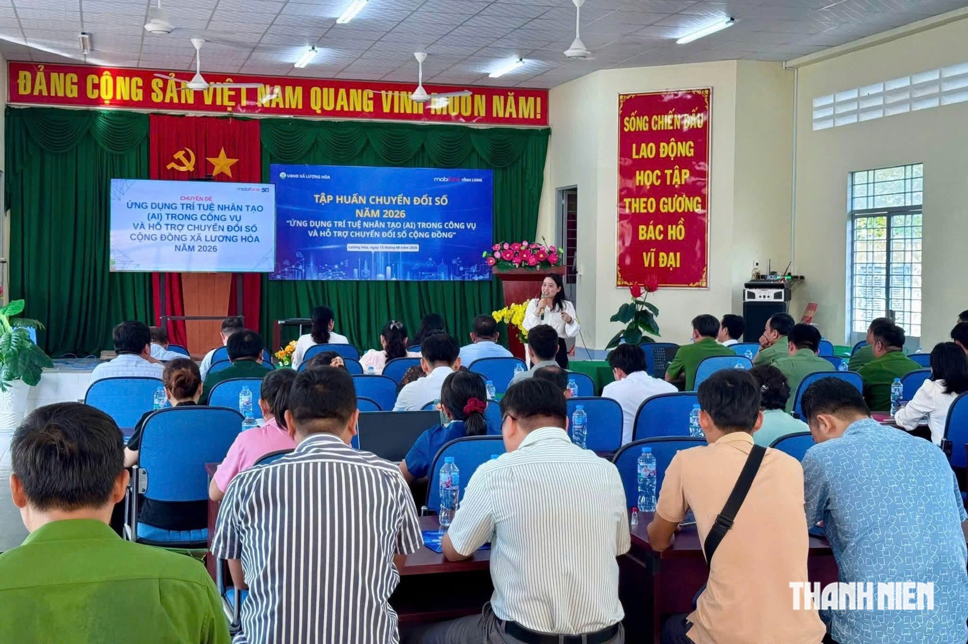 Vĩnh Long nâng cao năng lực vận hành hạ tầng số ở cơ sở - Ảnh 5.