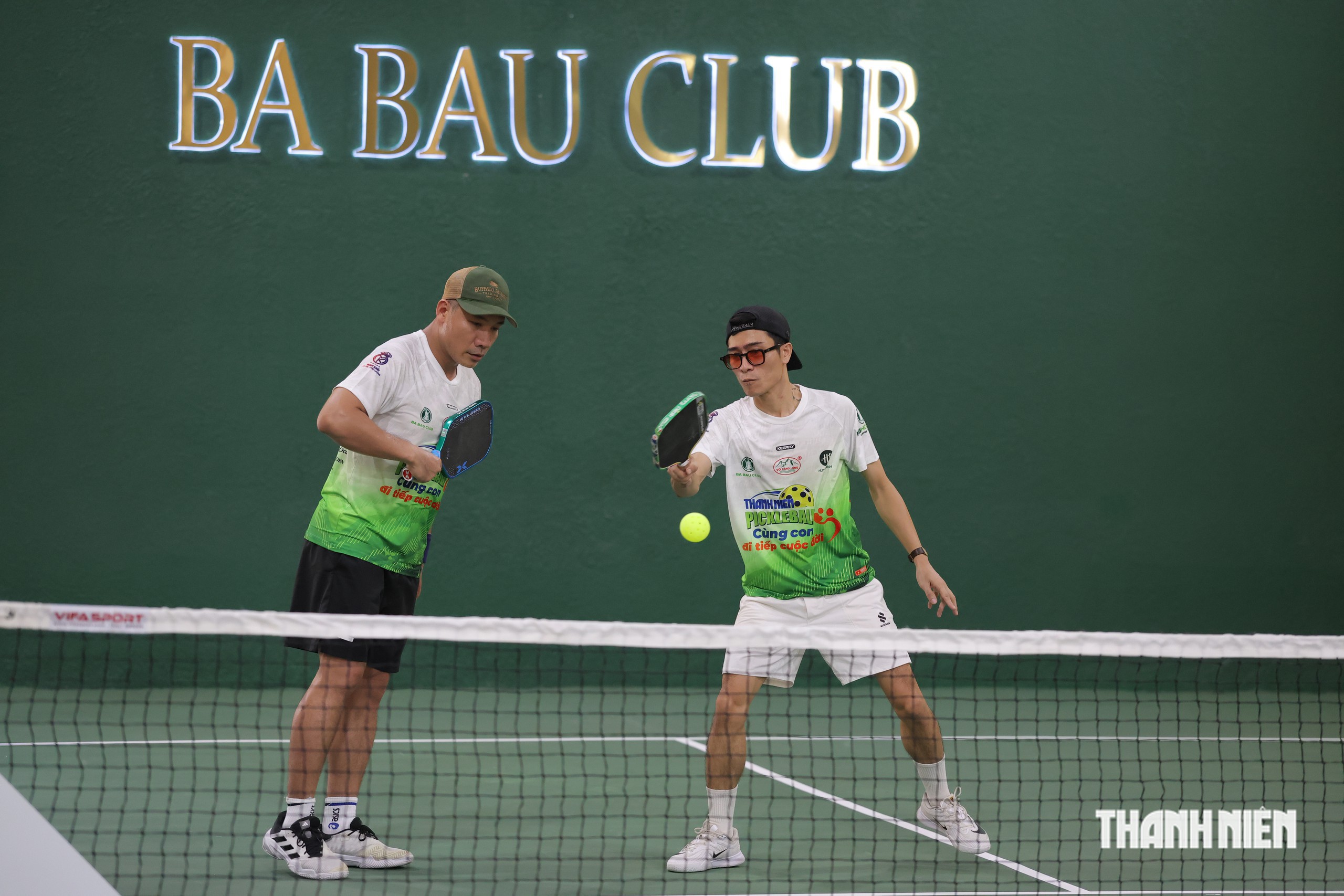 Dàn nghệ sĩ Việt 'cháy' hết mình tại giải pickleball 'Cùng con đi tiếp cuộc đời' - Ảnh 2.
