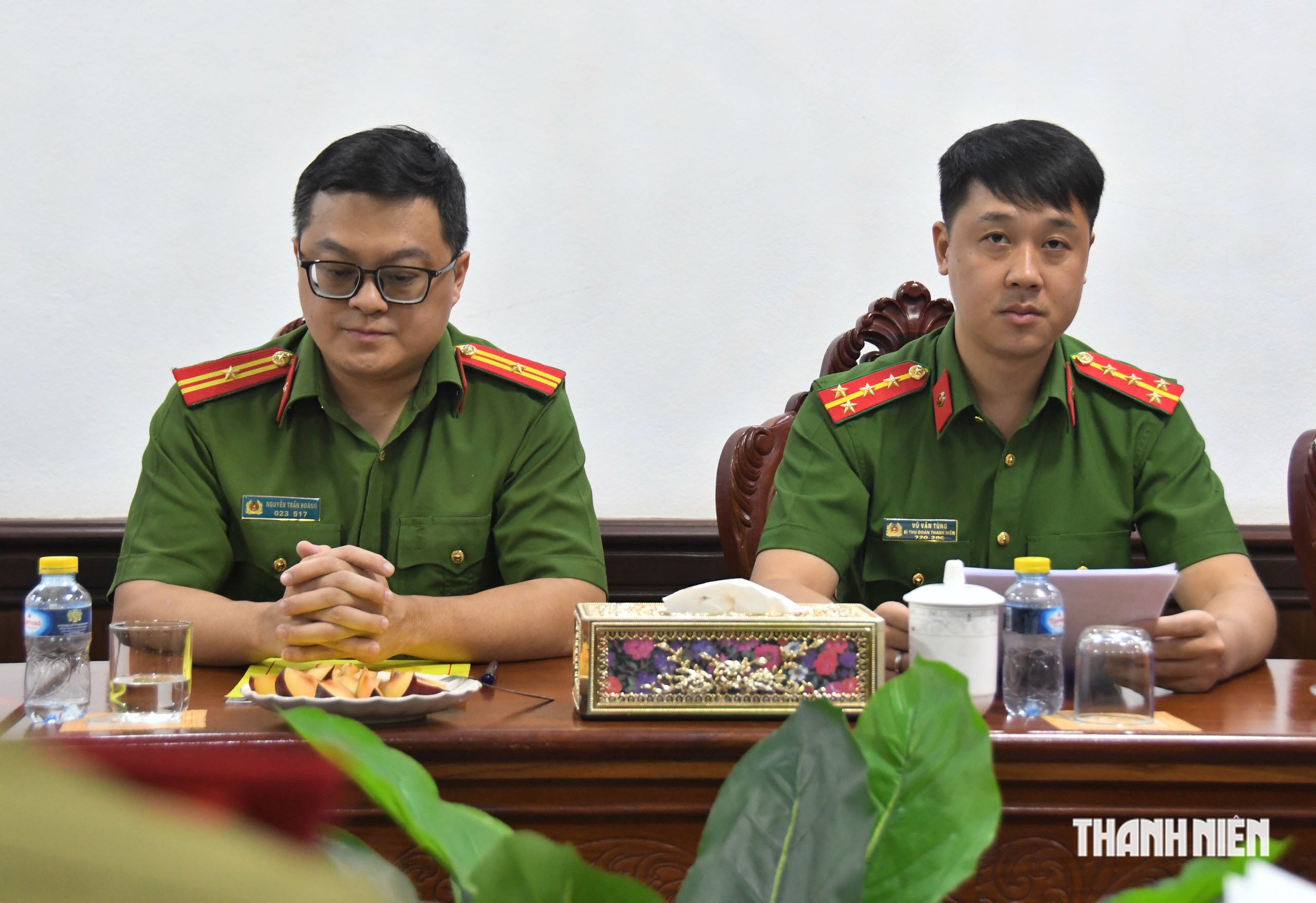 Thanh niên Việt – Lào chia sẻ cách hiệu quả trong giữ gìn an ninh, trật tự - Ảnh 6.