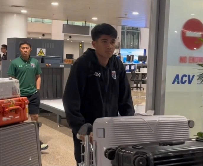 Người tuyên bố sẽ thắng ngược Việt Nam đã đến Hà Nội, đội tuyển Thái Lan lưu trú khách sạn xịn 
- Ảnh 5.