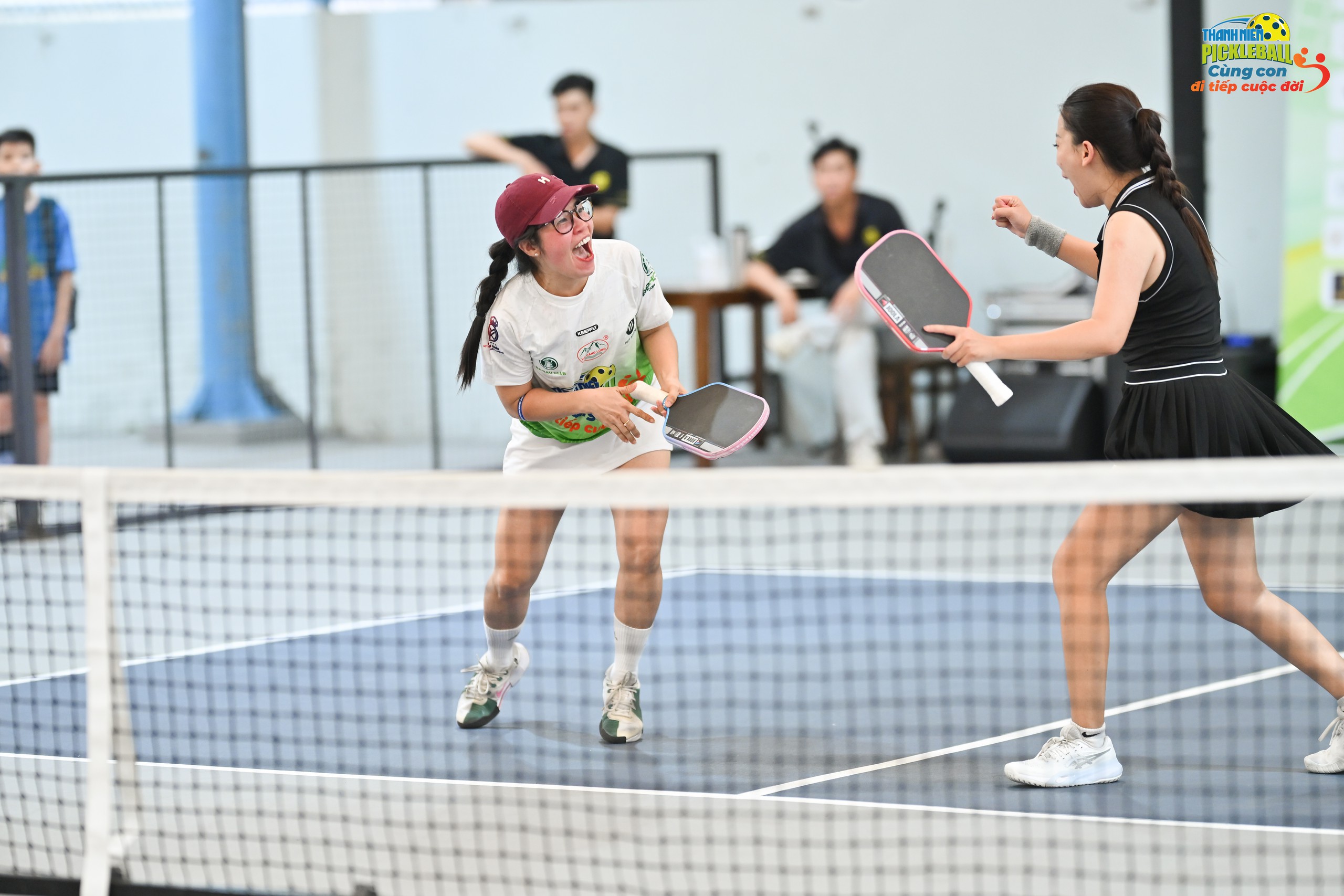 Những khoảnh khắc ấn tượng tại giải pickleball 'Cùng con đi tiếp cuộc đời' - cúp Bà Bầu Club - Ảnh 1.