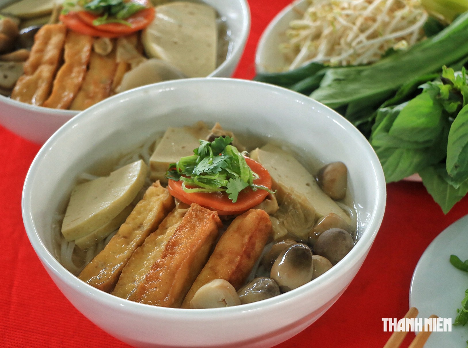 H&ocirc;m nay, ng&agrave;y đầu lễ hội ẩm thực chay TP.HCM: Phở chay đẹp như tranh xuất hiện - Ảnh 9.