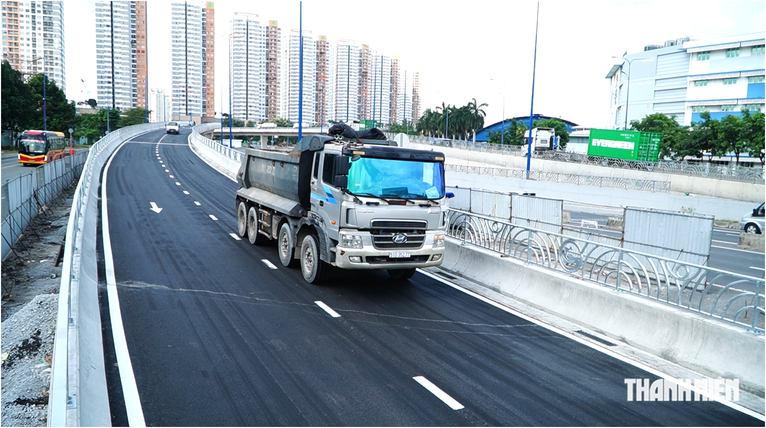 Cầu N4 mở hướng mới, giao thông tại nút giao An Phú thay đổi ra sao? - Ảnh 1.