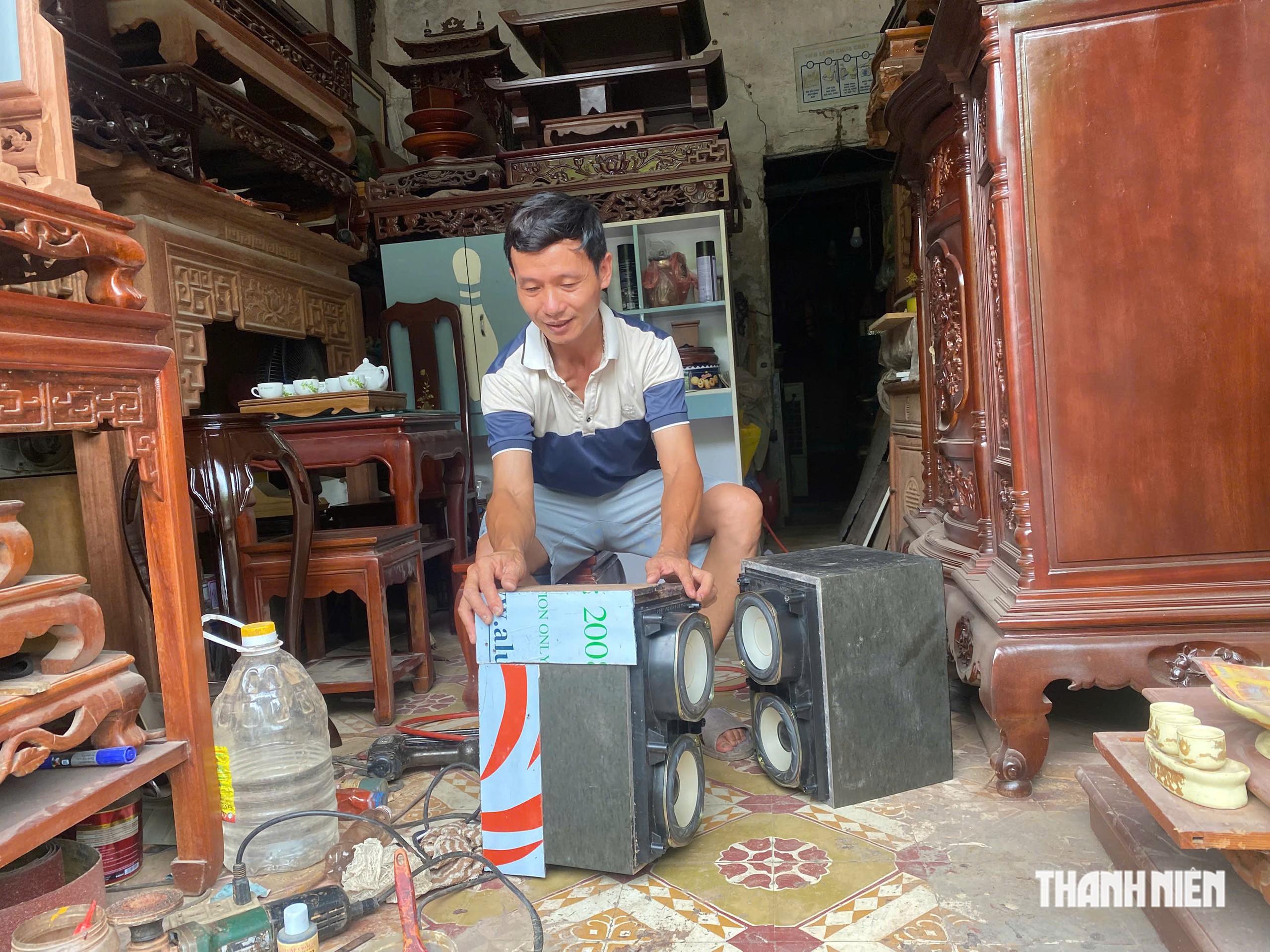 Lấn chiếm hành lang đường sắt 'đến hẹn lại lên' - Ảnh 3.