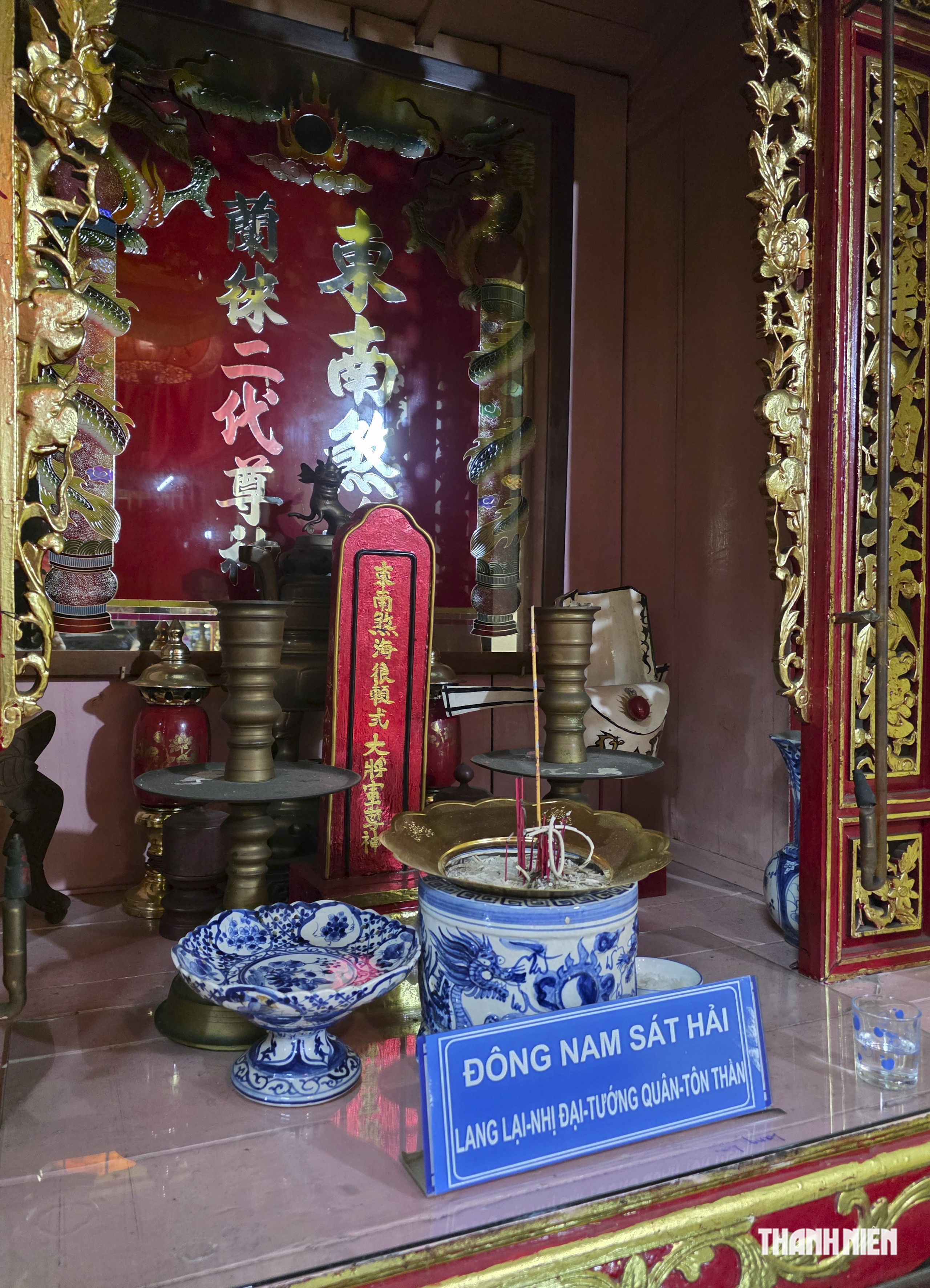 Con vật bước vào điện thờ ở TP.HCM: Theo dấu 'đại tướng quân' rái cá- Ảnh 7.