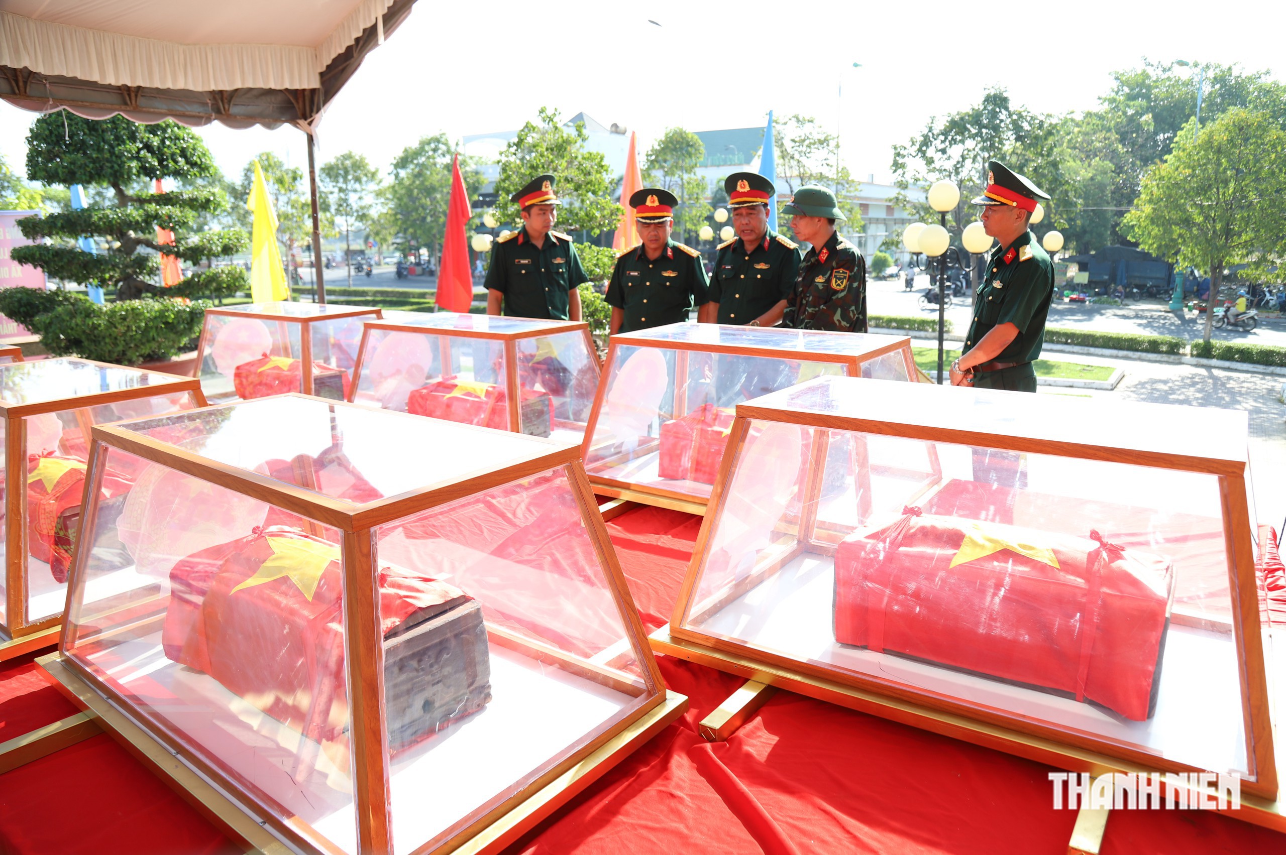 Tìm thấy 13 bộ hài cốt liệt sĩ tại Thành cổ Diên Khánh- Ảnh 9.