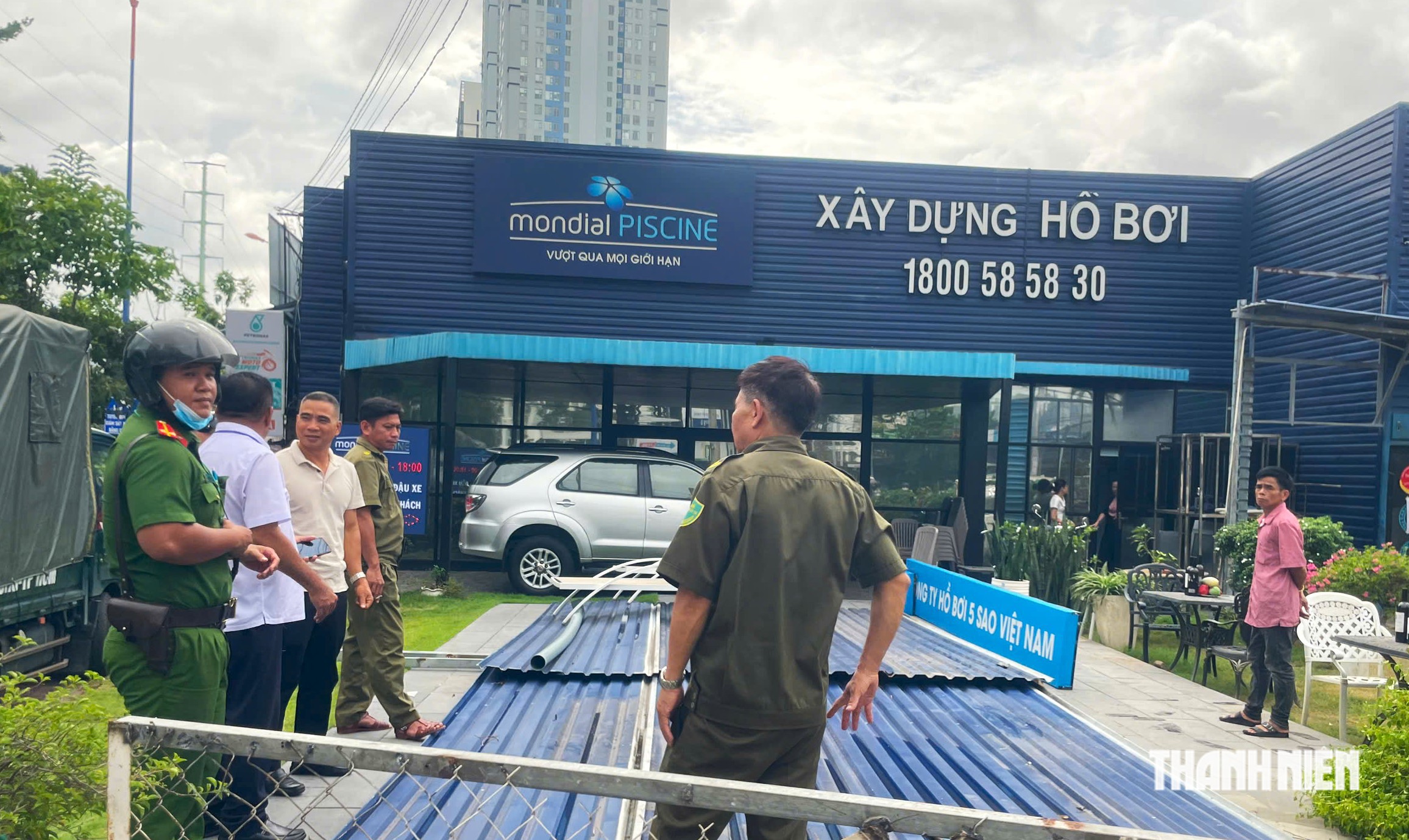 TP.HCM: Phường Bình Trưng xử lý loạt công trình xây dựng không phép, sai phép- Ảnh 1.