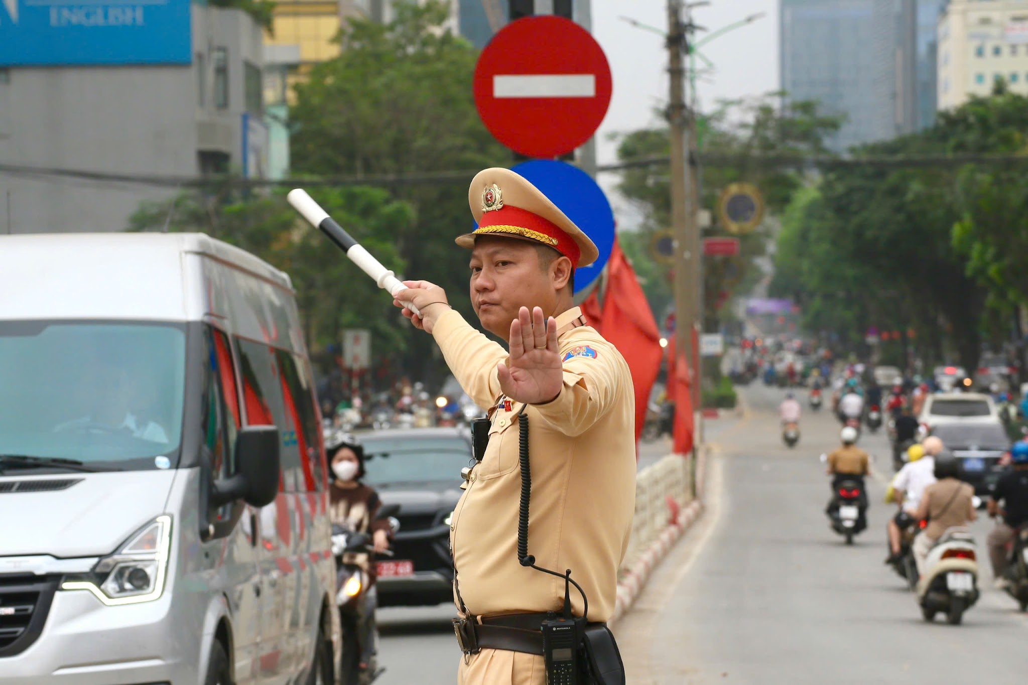 Tạm cấm, hạn chế phương tiện ở các tuyến đường xung quanh sân vận động Mỹ Đình- Ảnh 1.