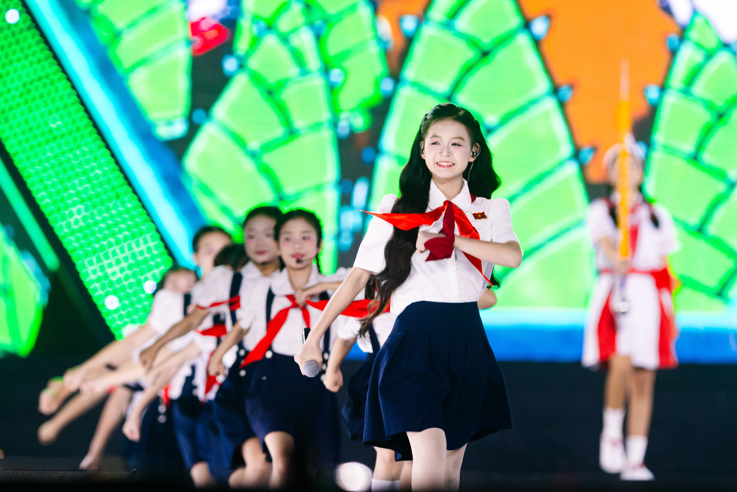 Sau đêm gây sốt tại 'Tổ quốc trong tim', Ali Thục Phương tiết lộ điều bất ngờ - Ảnh 1.