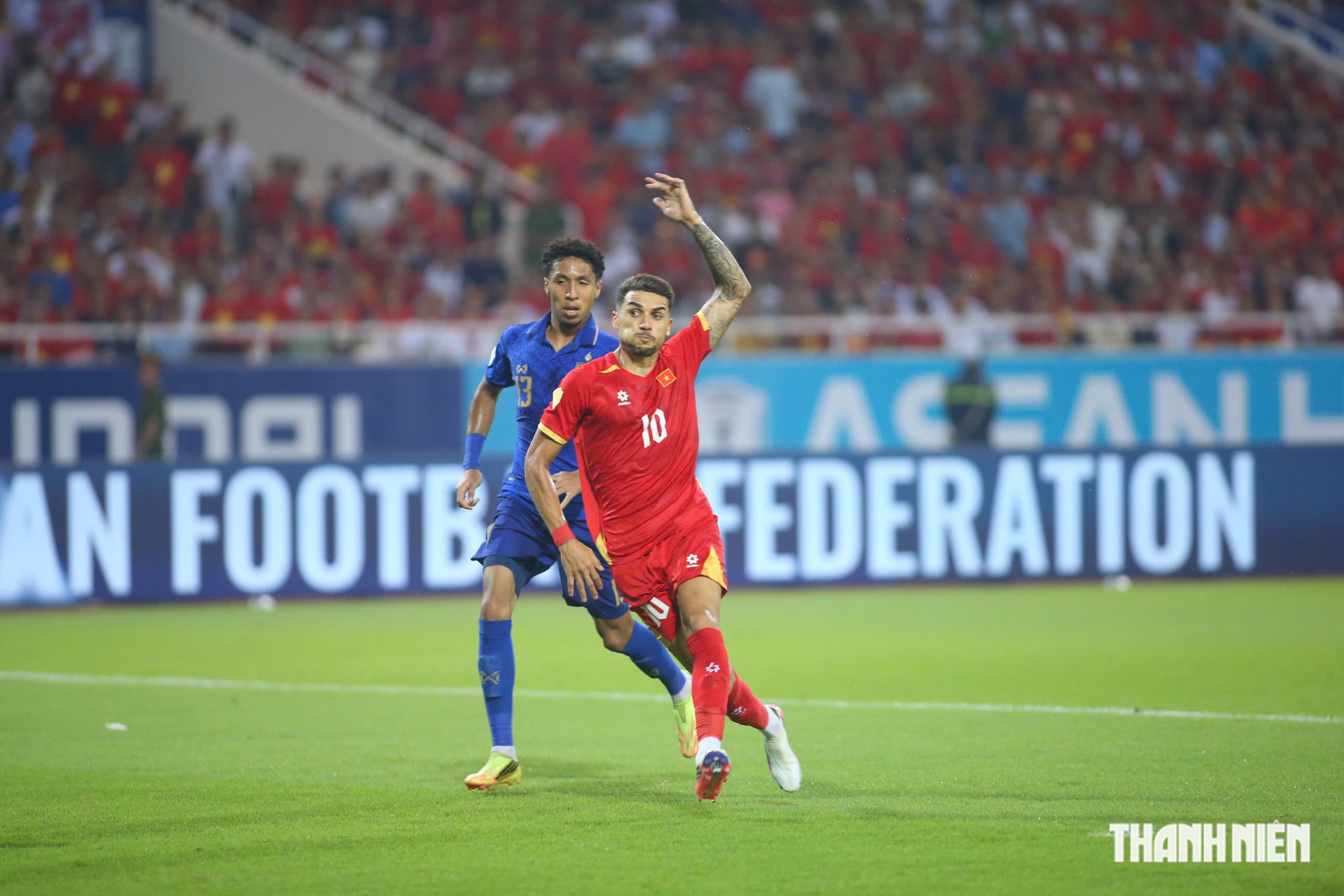 Chấm điểm Việt Nam 2-2 Th&aacute;i Lan: Ho&agrave;ng Đức cao nhất, nhưng Ho&agrave;ng H&ecirc;n hay nhất- Ảnh 2.