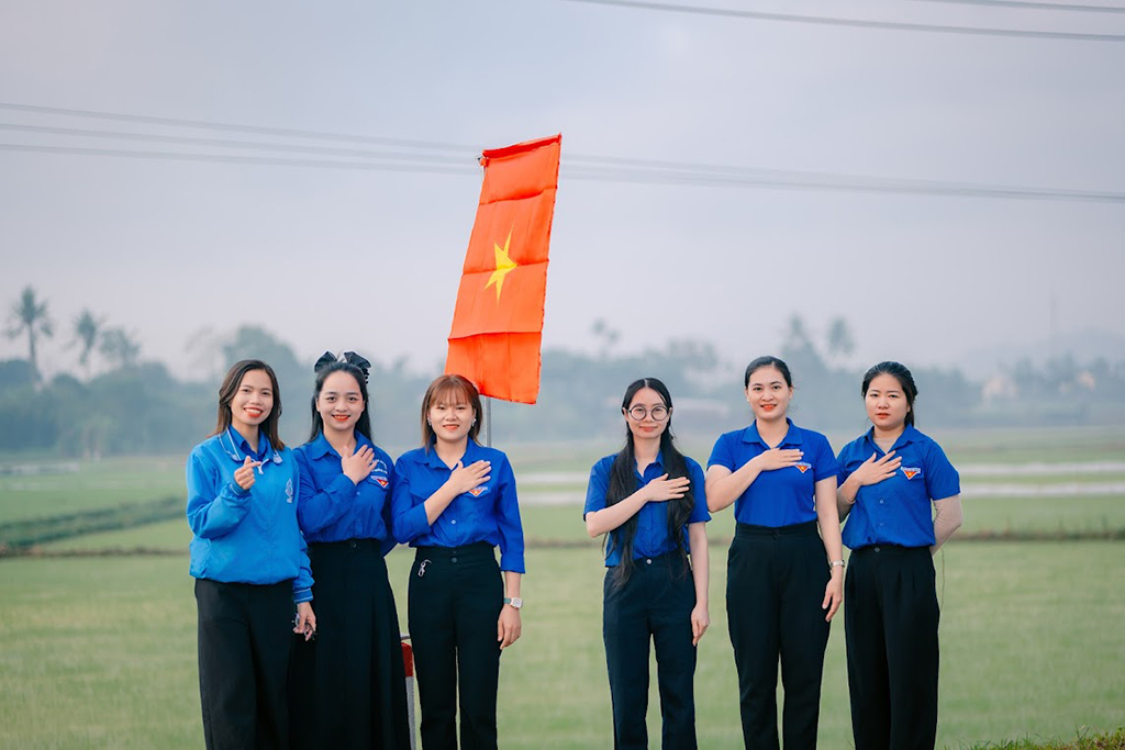 Thanh niên Quảng Ngãi: Dám nhận việc khó, đi đầu trong lĩnh vực mới - Ảnh 5.