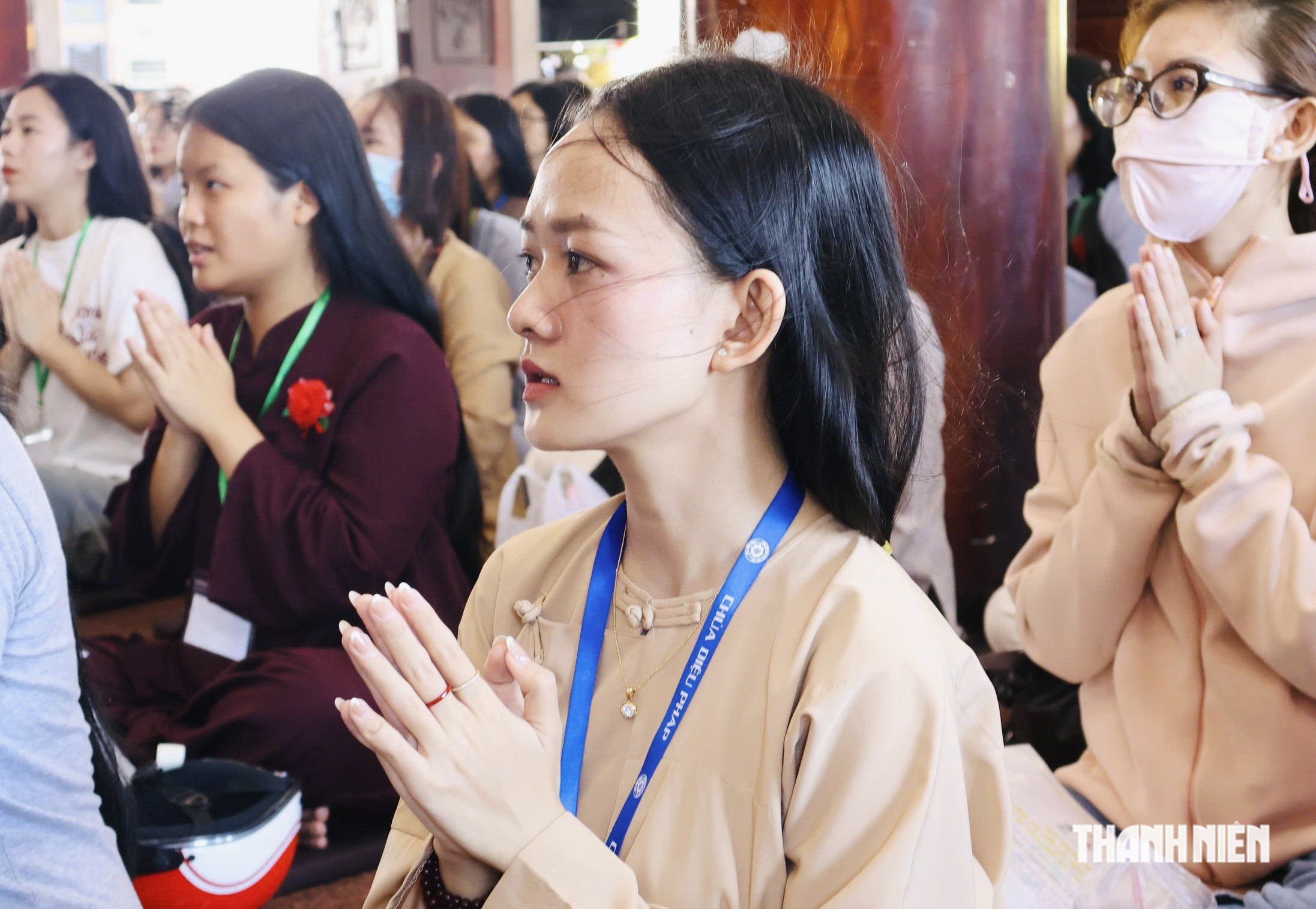 Mùa Vu Lan, về chùa Diệu Pháp ở TP.HCM hiến tóc và cầu nguyện- Ảnh 4.