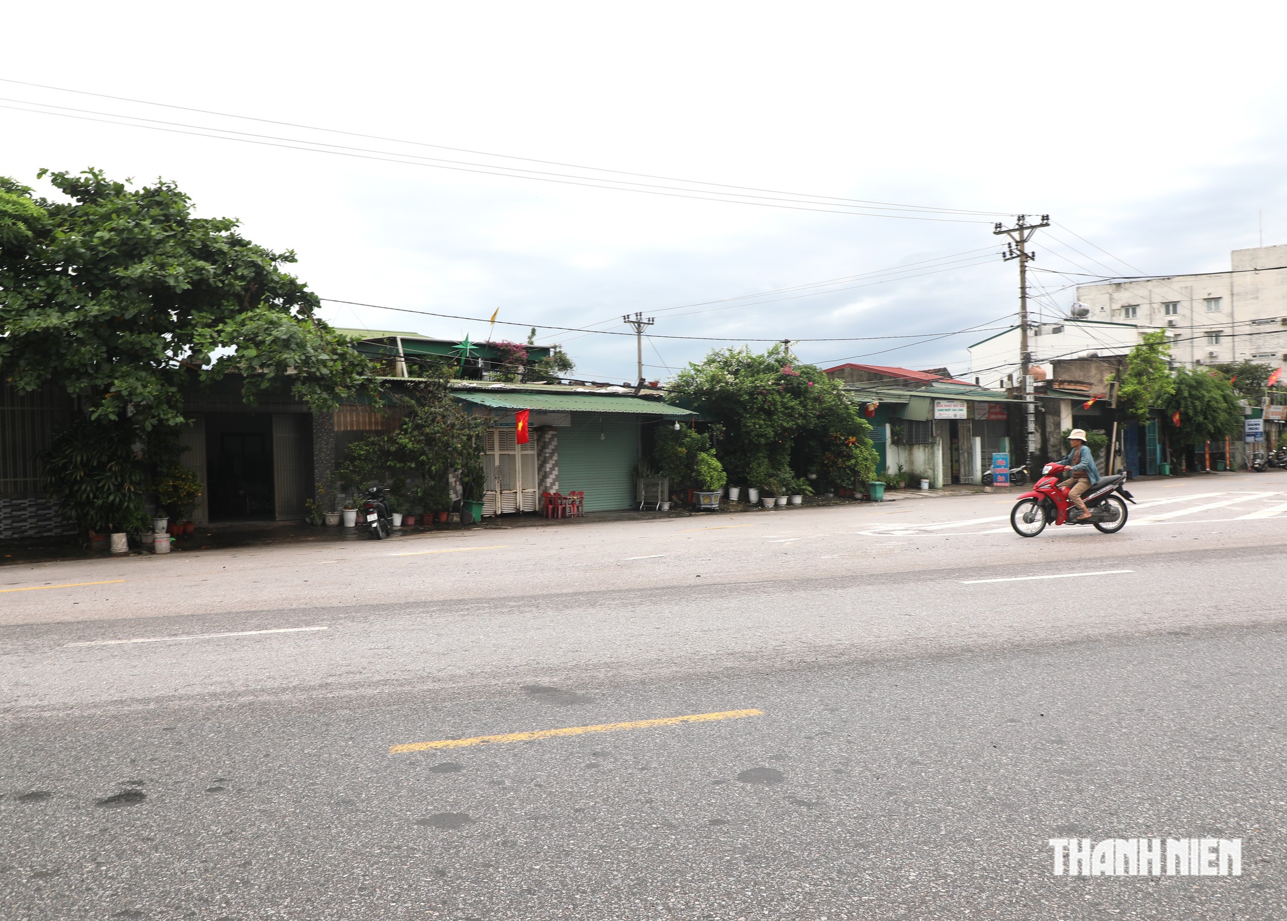 4 năm làm không xong gần 1 km đường - Ảnh 2.