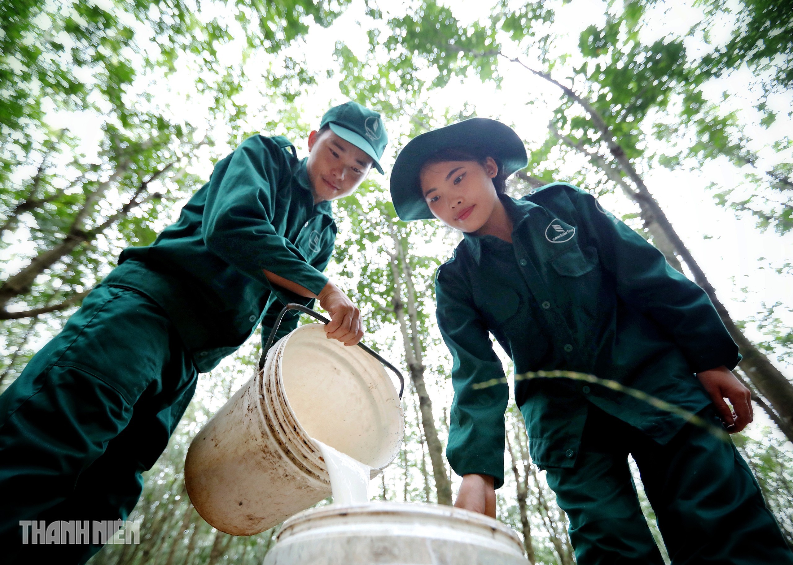 Từ Xín Mần đến rừng cao su phương Nam, người Mông tìm cơ hội đổi đời - Ảnh 9.