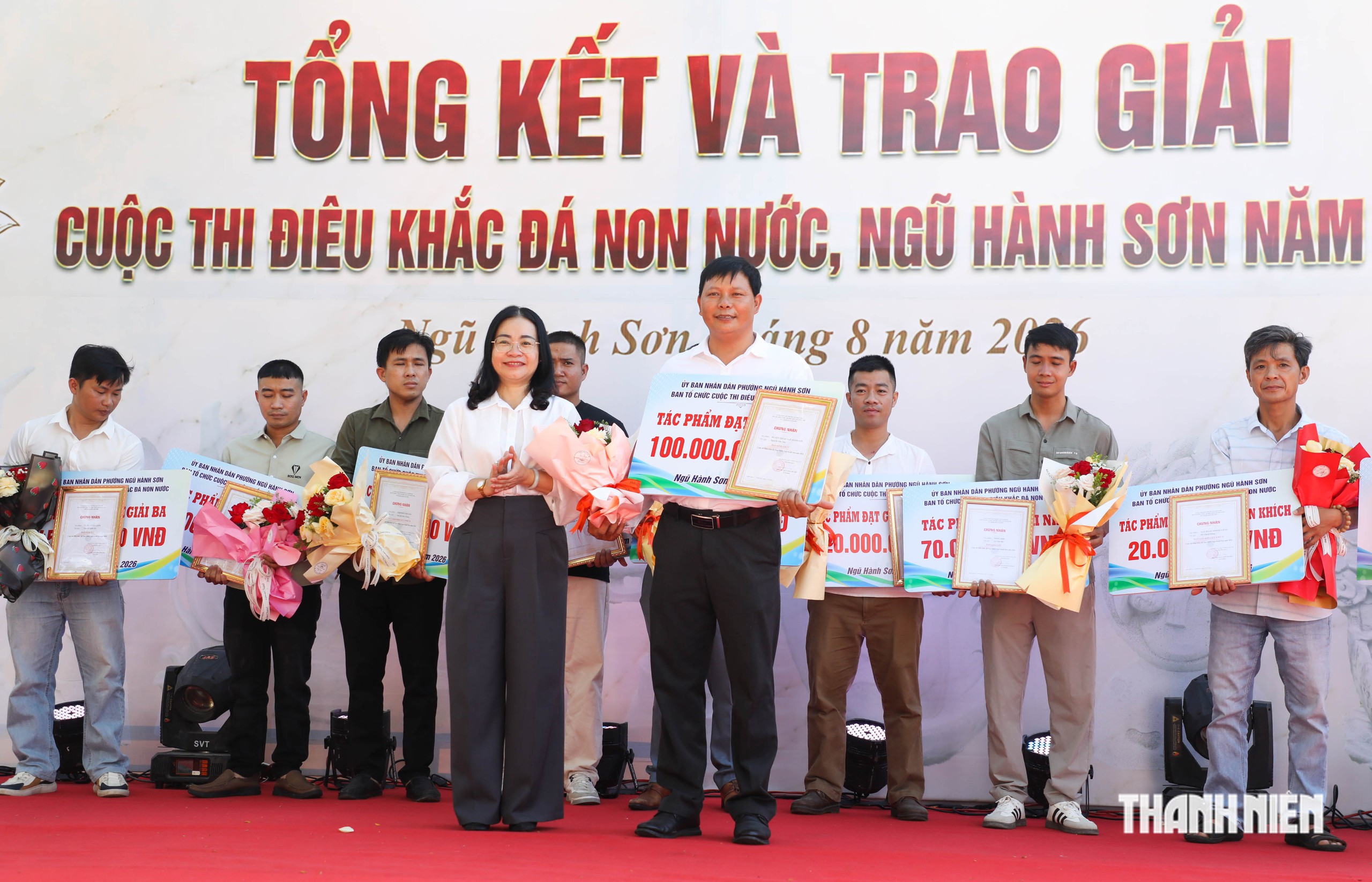 'Huyền thoại Ngũ Hành Sơn' được khắc vào đá, đoạt giải nhất cuộc thi điêu khắc- Ảnh 2.